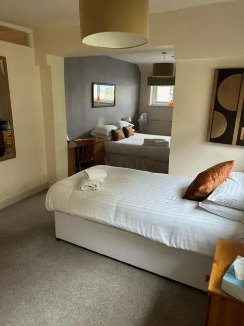 Bed in Chequers Country Inn