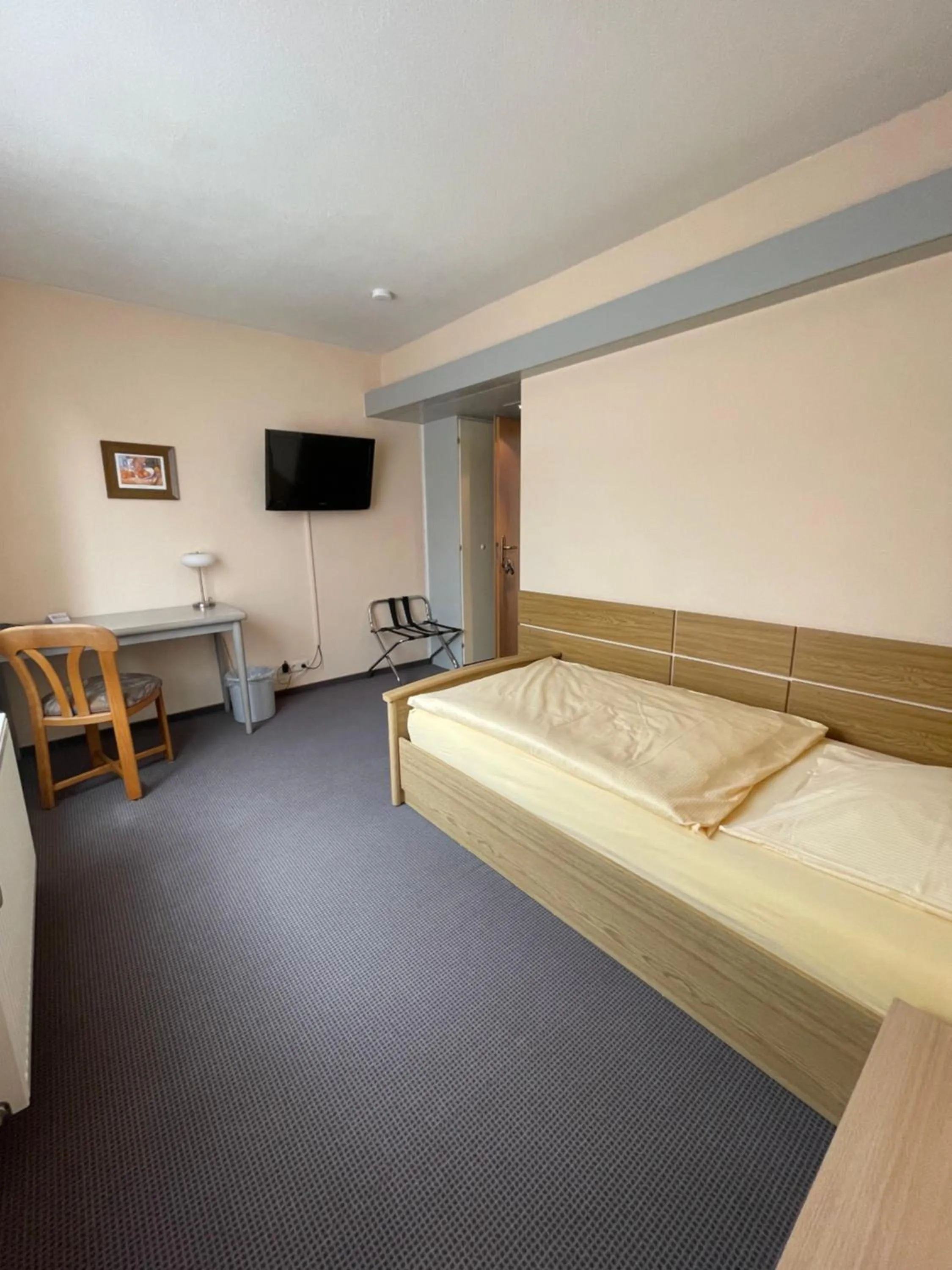 Living room, Bed in Hotel Meilchen