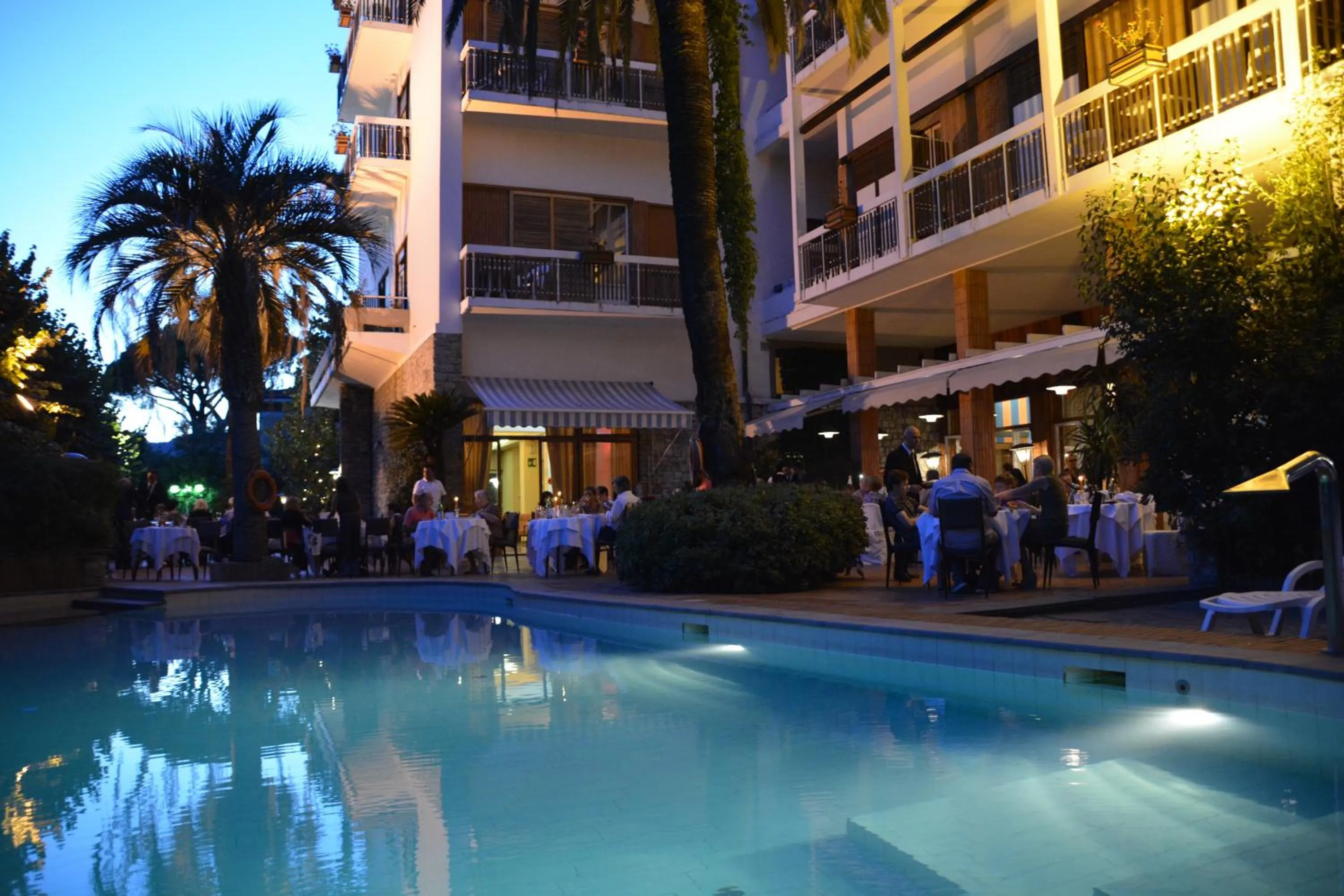 Restaurant/places to eat in Grand Hotel Tamerici & Principe