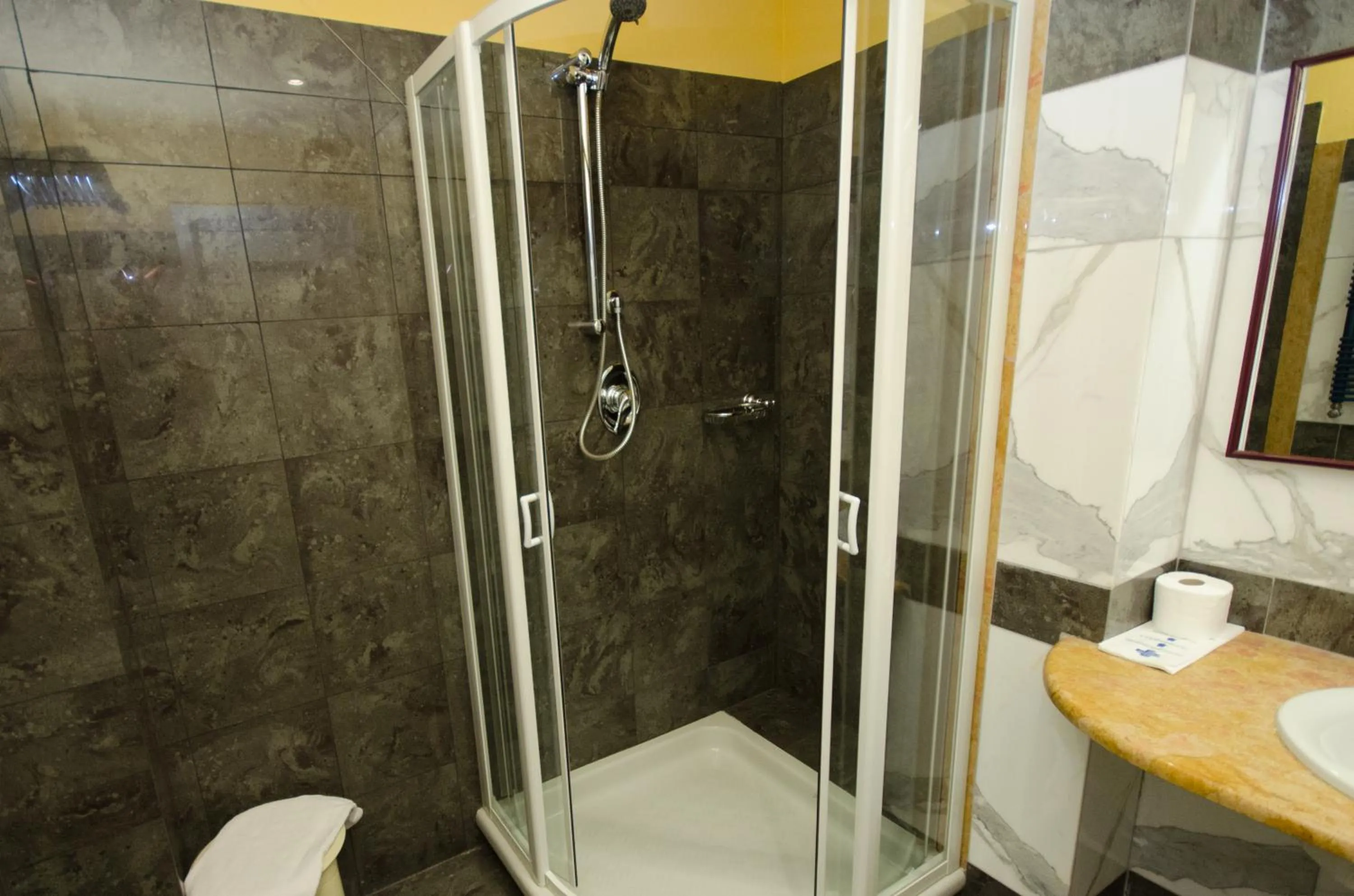 Bathroom in Grand Hotel Tamerici & Principe