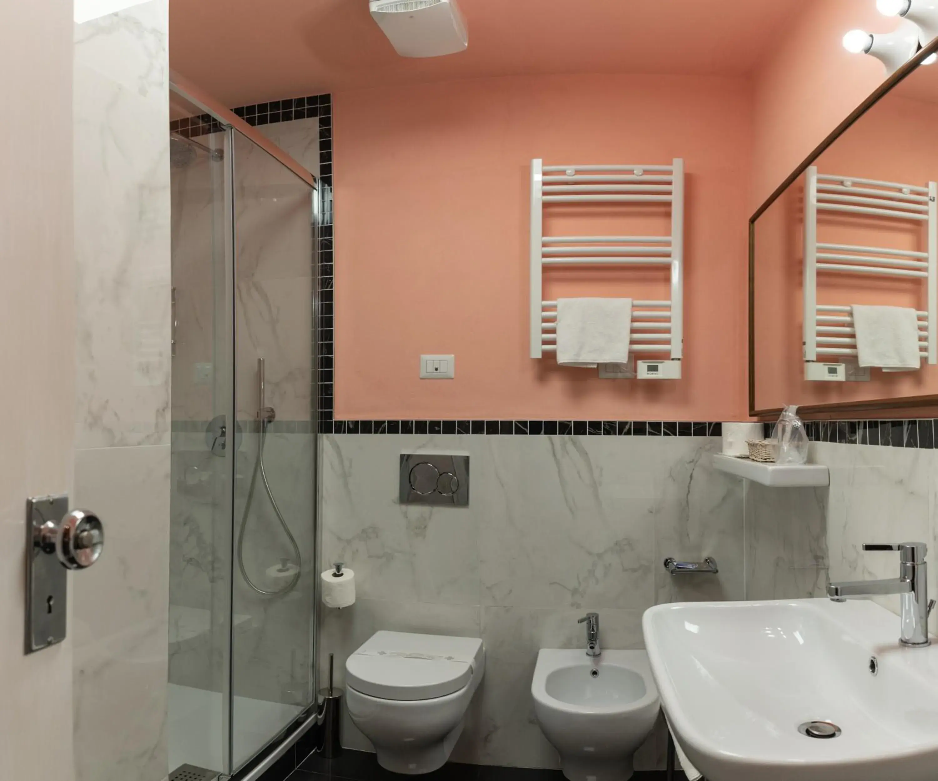 Prestige Double Room with Spa Access in Grand Hotel Tamerici & Principe Prestige Double Room with Spa Access in Grand Hotel Tamerici & Principe