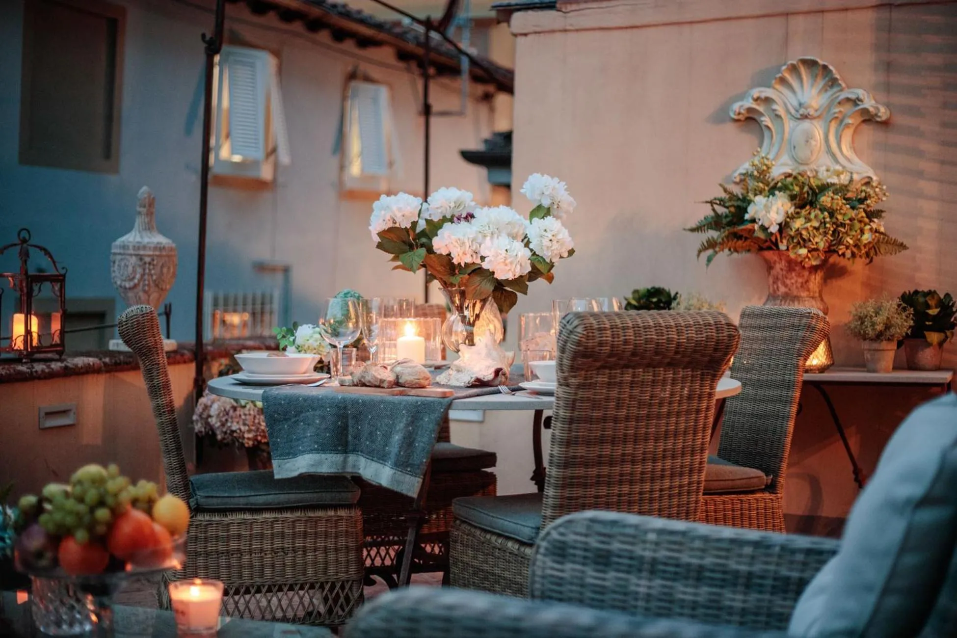 CASA BRUMAR, the Most Central Terrace inside the Walls of Lucca