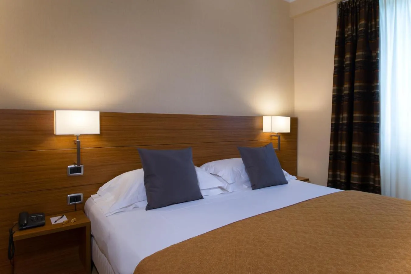 Bedroom, Bed in Hotel Parma & Congressi