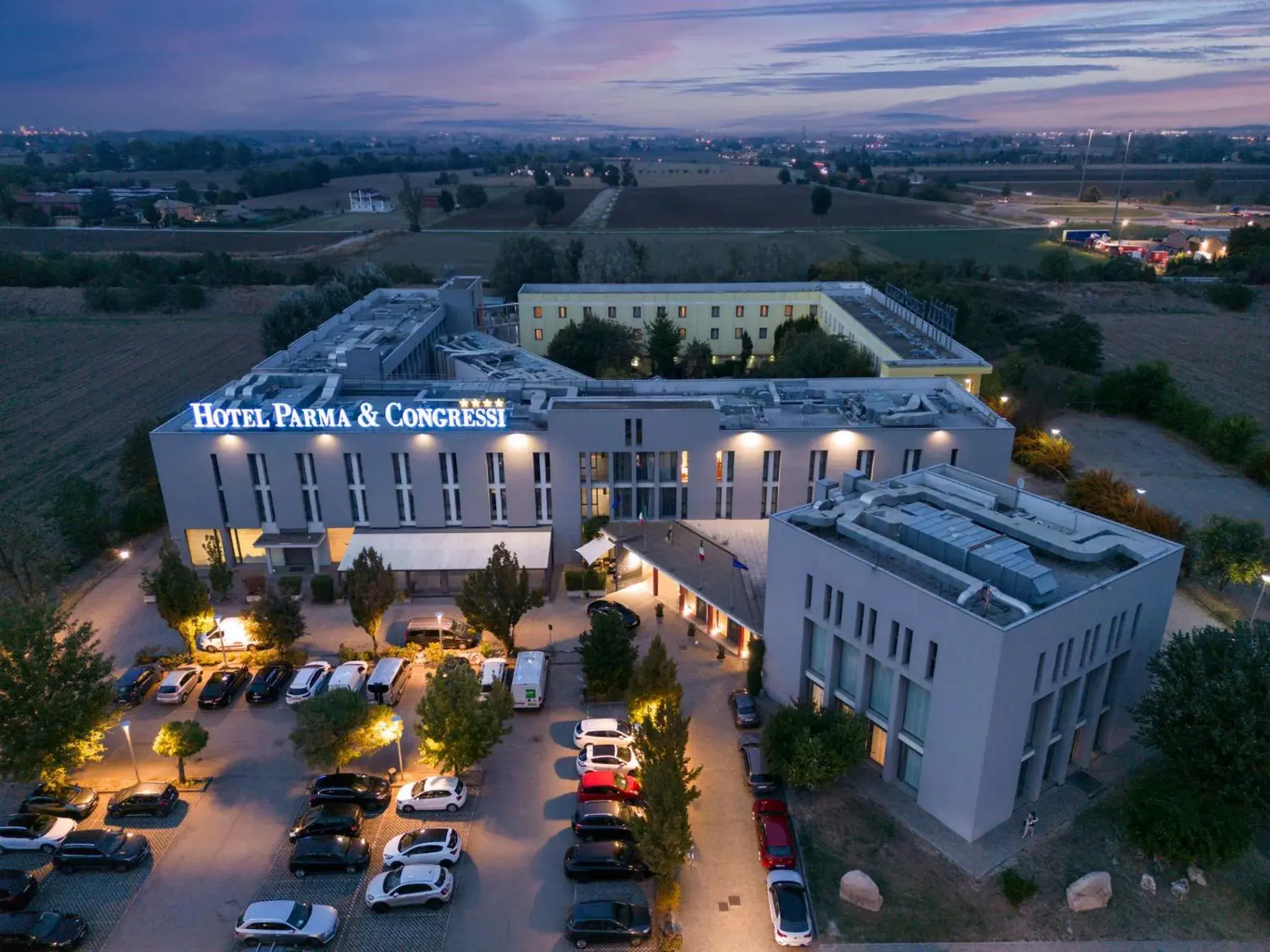 Property building in voco Parma & Congressi by IHG Property building in voco Parma & Congressi by IHG