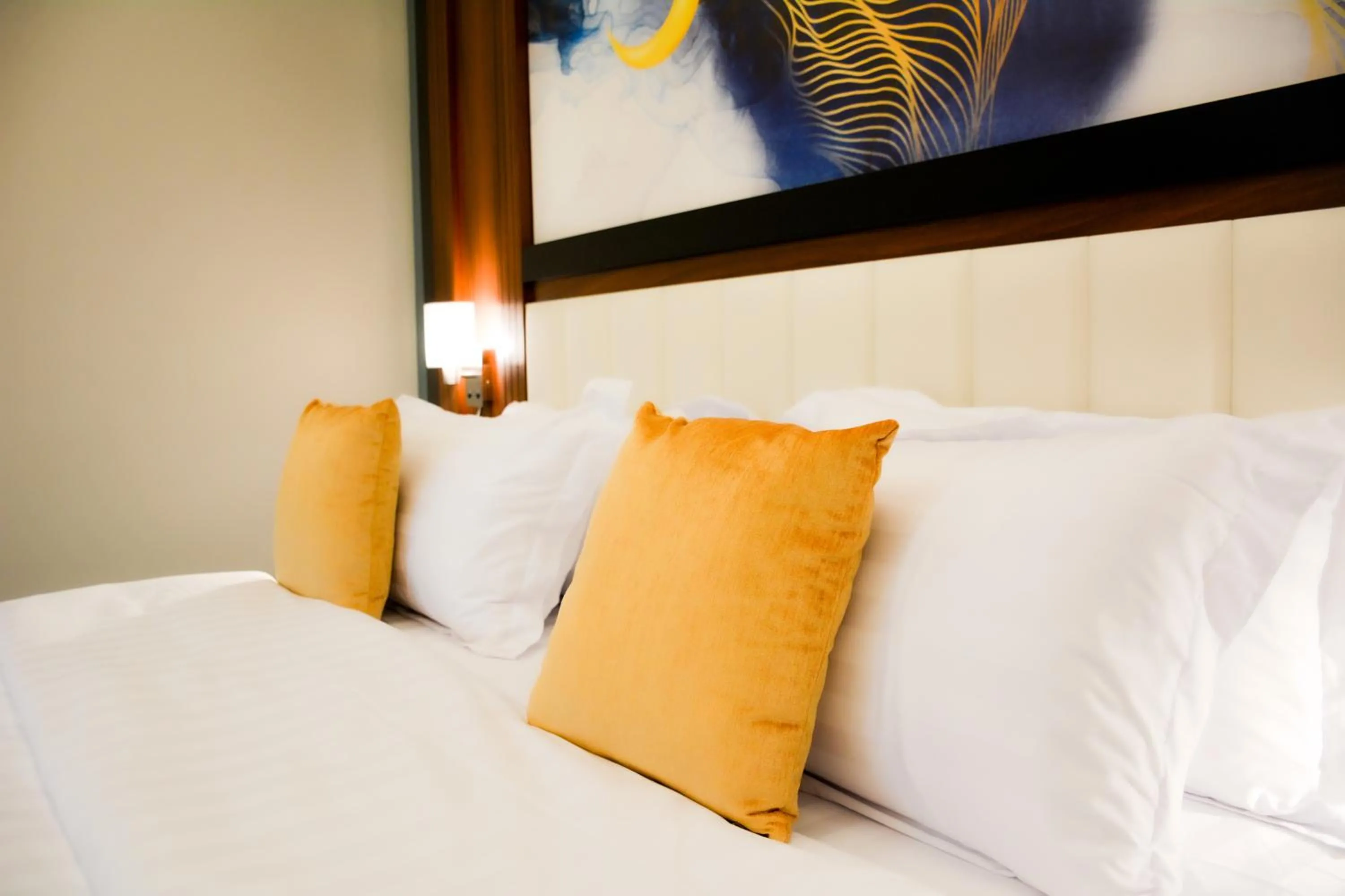 Photo of the whole room, Bed in Park Town Hotel