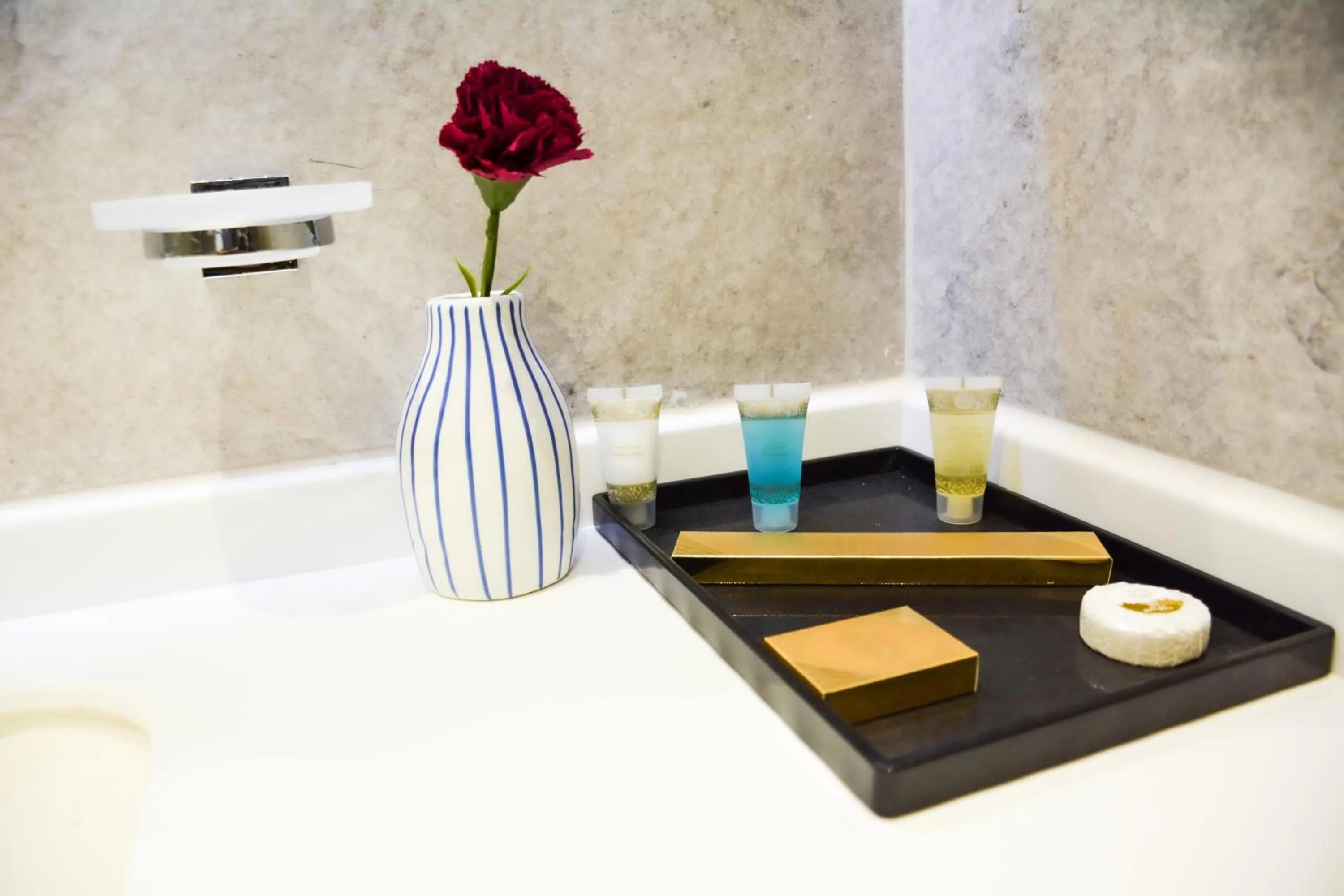 Bathroom in Park Town Hotel