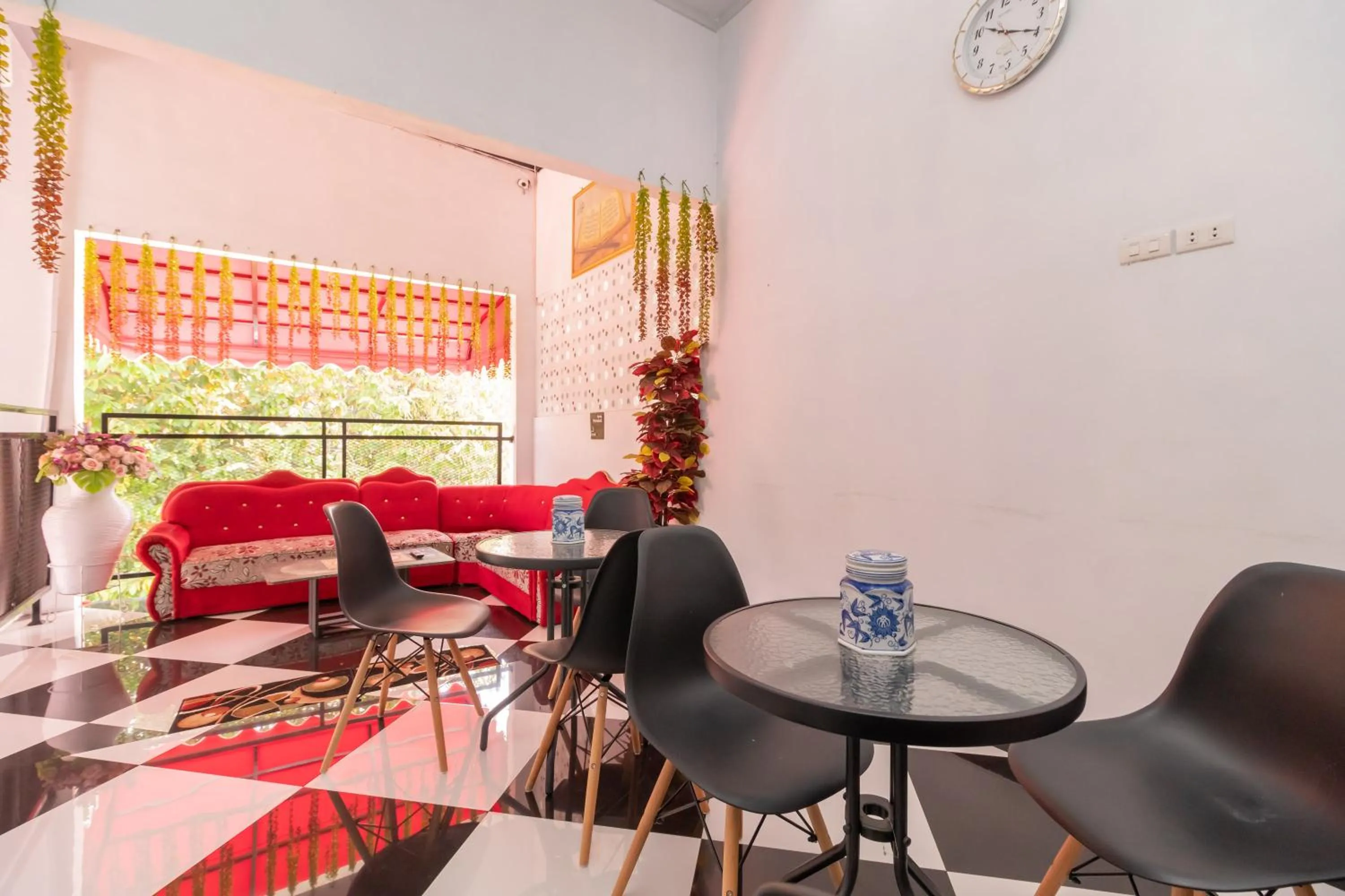 RedDoorz near Tugu Coklat Pesawaran Lampung