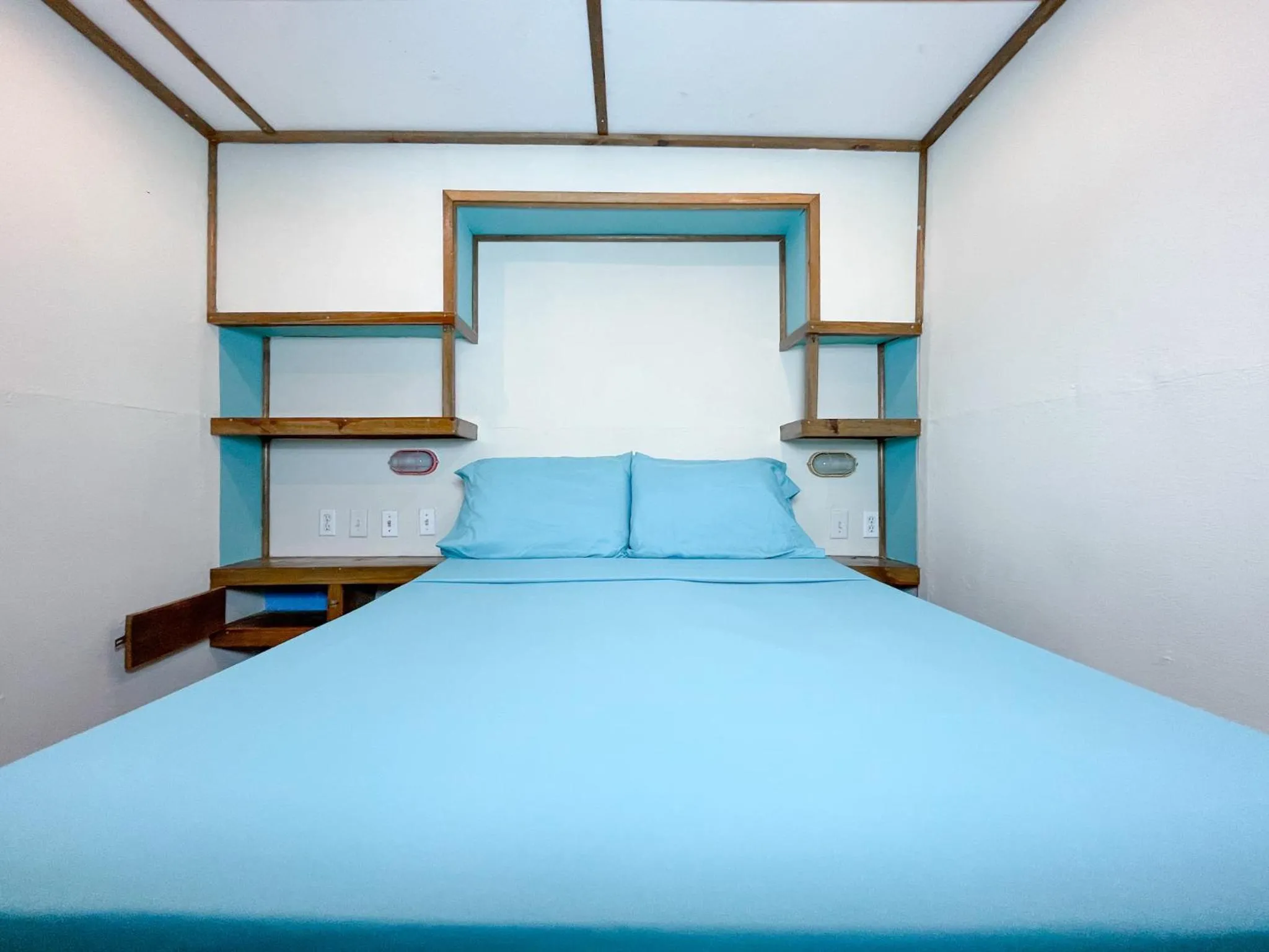 Bed in Aqua Lounge