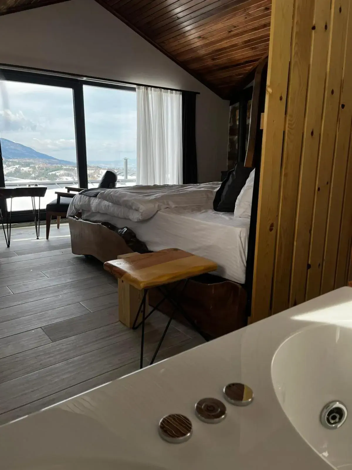 Bed in Masklavi Bed in Masklavi