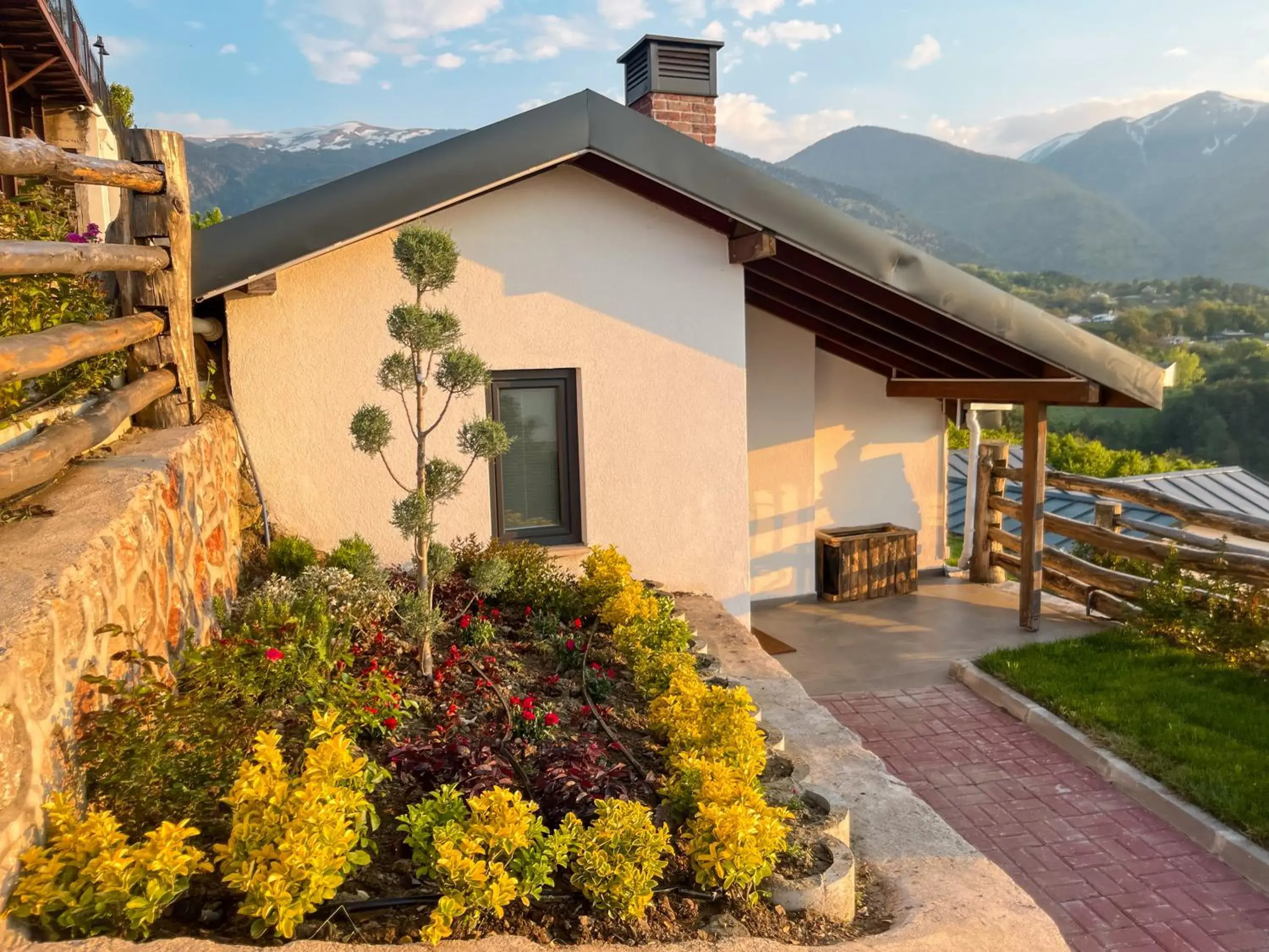 Mountain view in Masklavi Mountain view in Masklavi