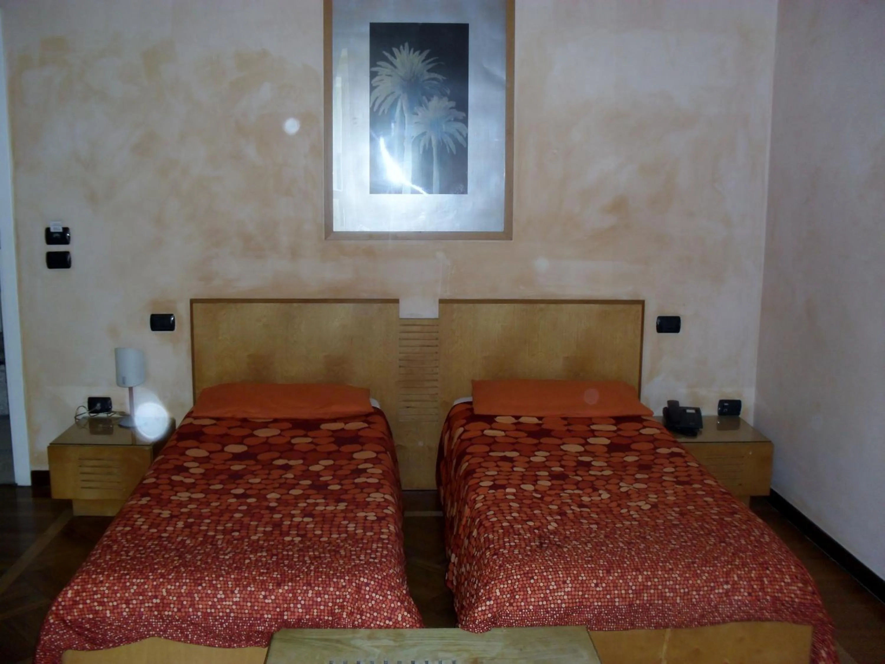 Photo of the whole room, Bed in Hotel Clarean