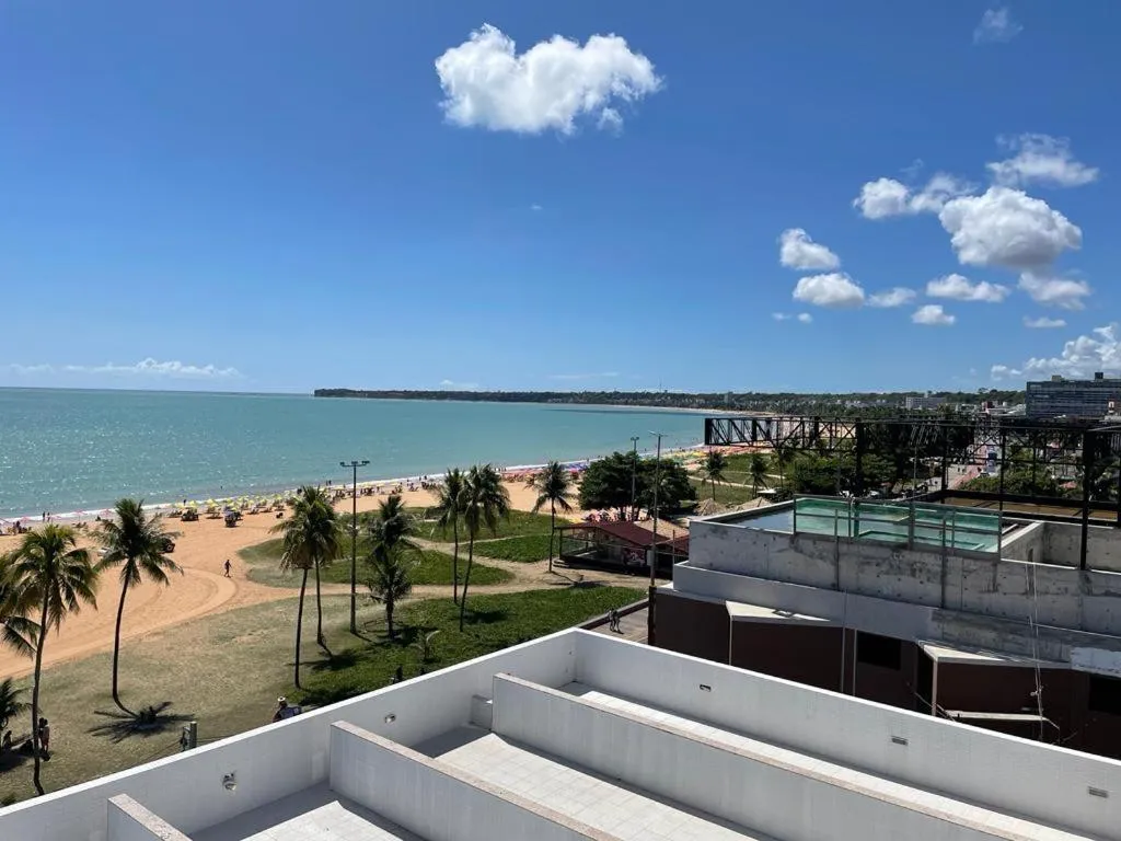 Swimming pool in Marinas Praia Flat