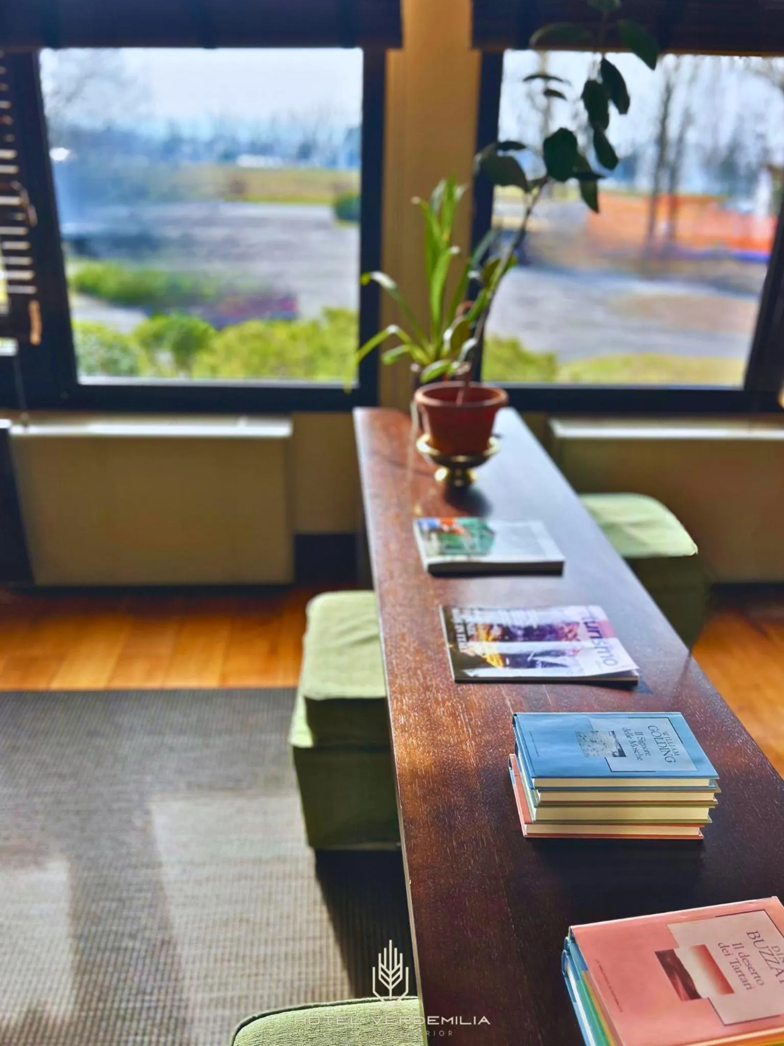 Living room in Verdemilia Hotel