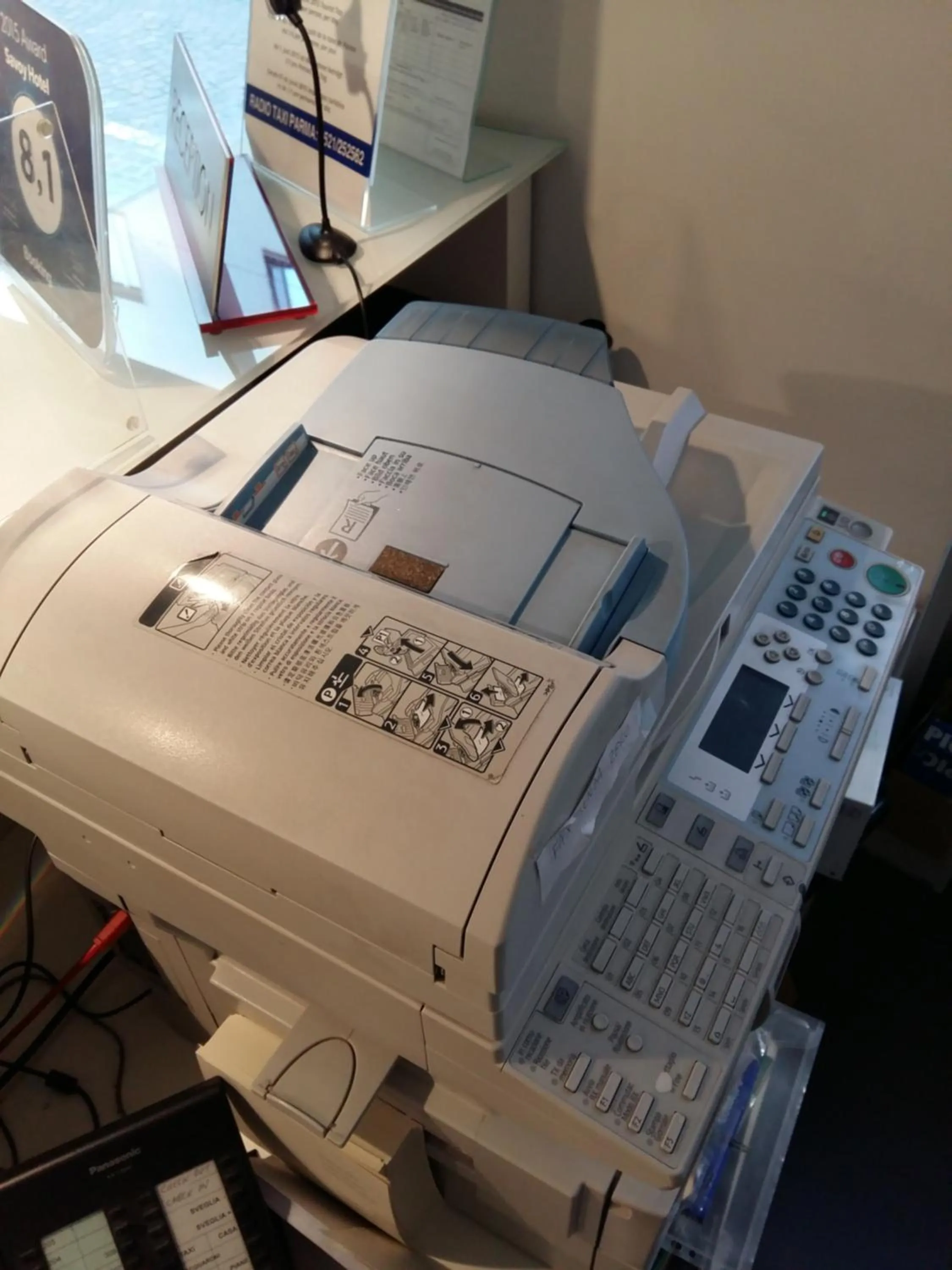 On-site shops in Savoy Hotel