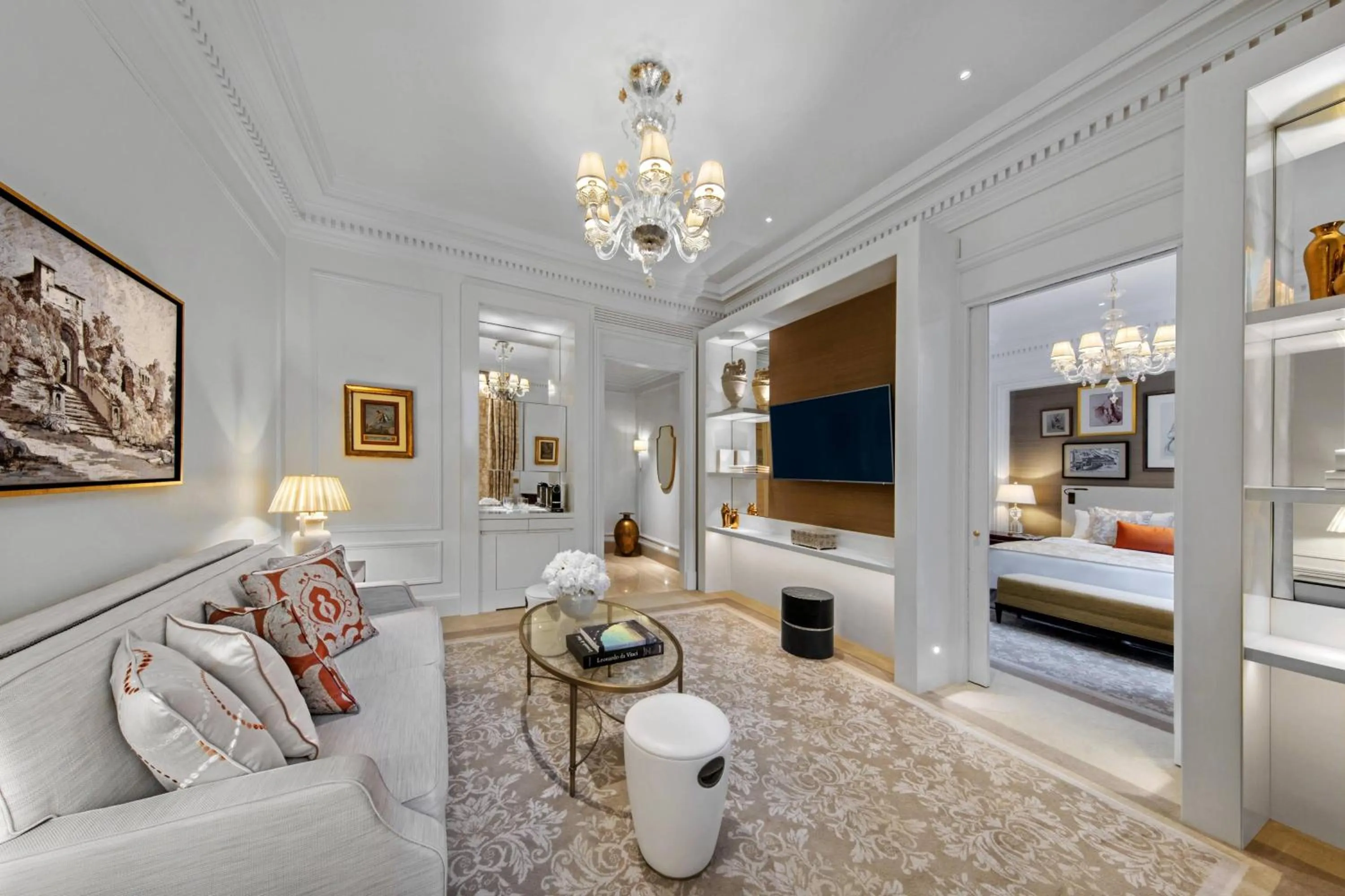 Living room, Bed in The St. Regis Rome