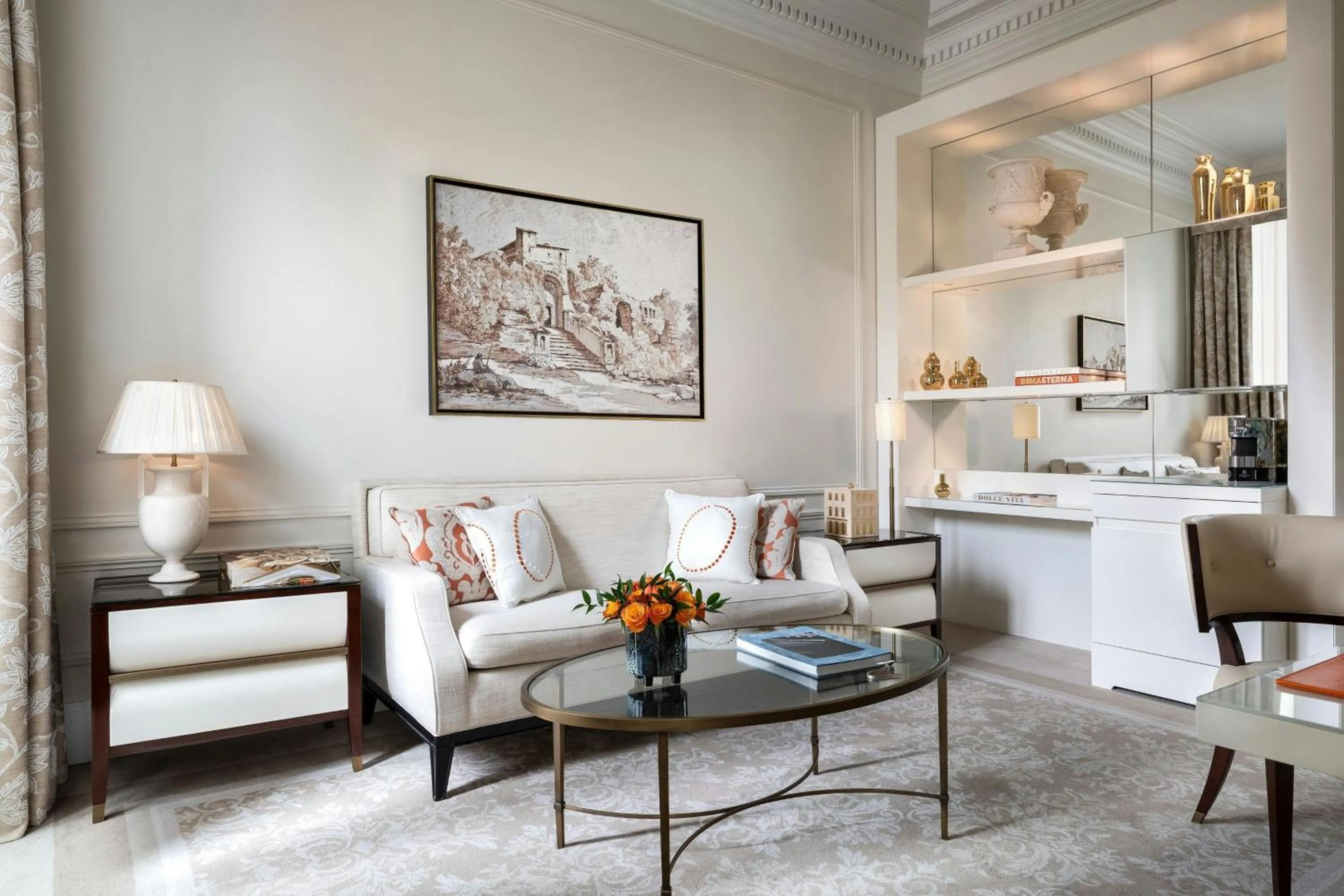 Bedroom in The St. Regis Rome