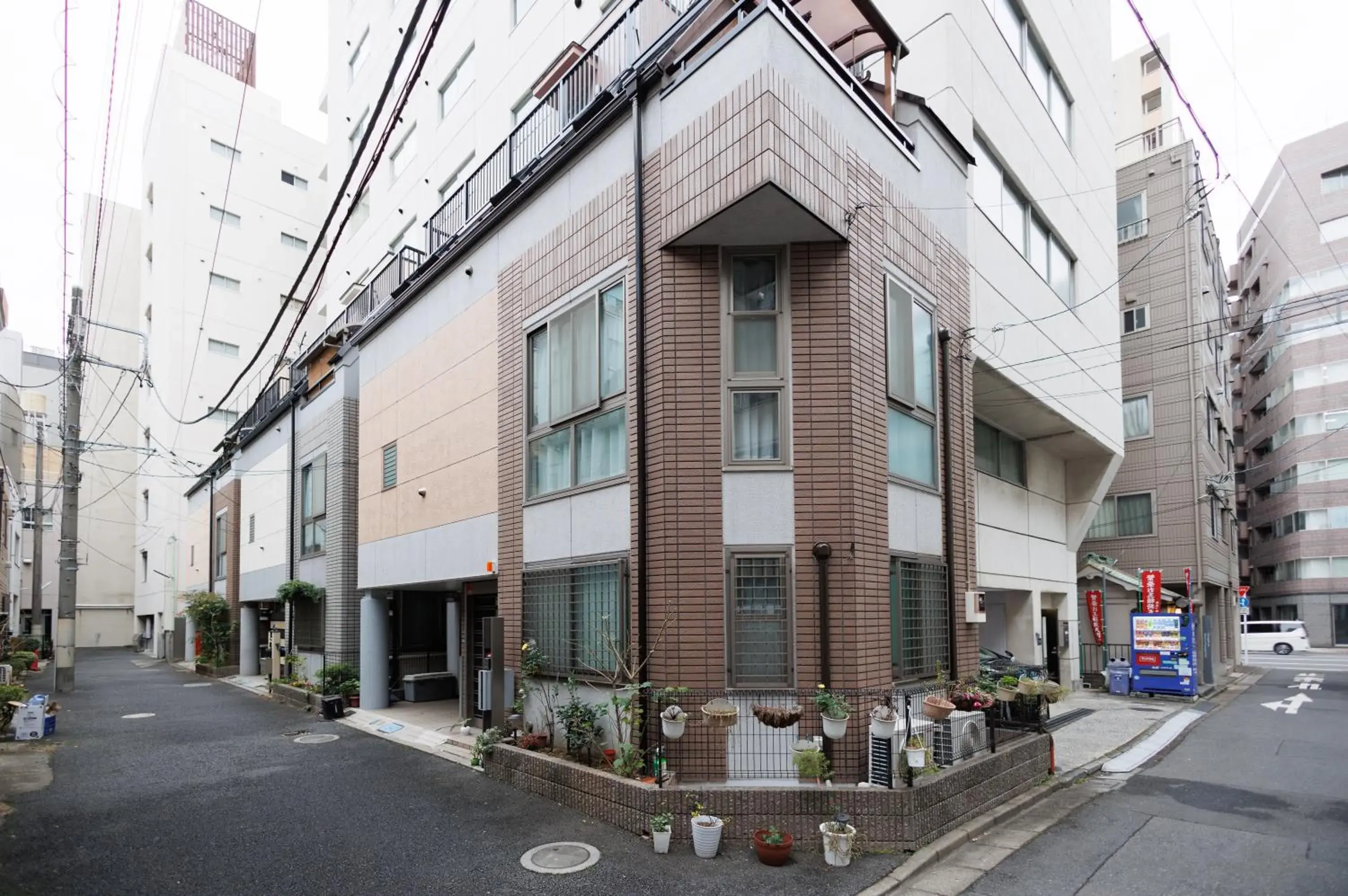 Property building in Hotaku HOTEL Akihabara Property building in Hotaku HOTEL Akihabara