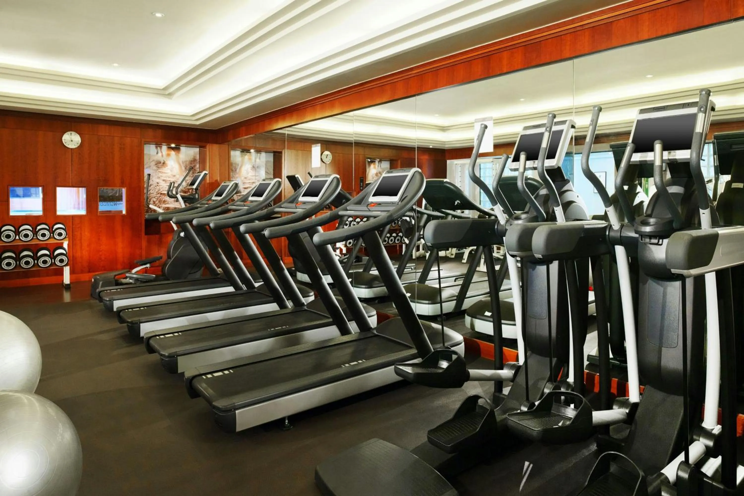 Fitness centre/facilities in The Westin Excelsior, Rome