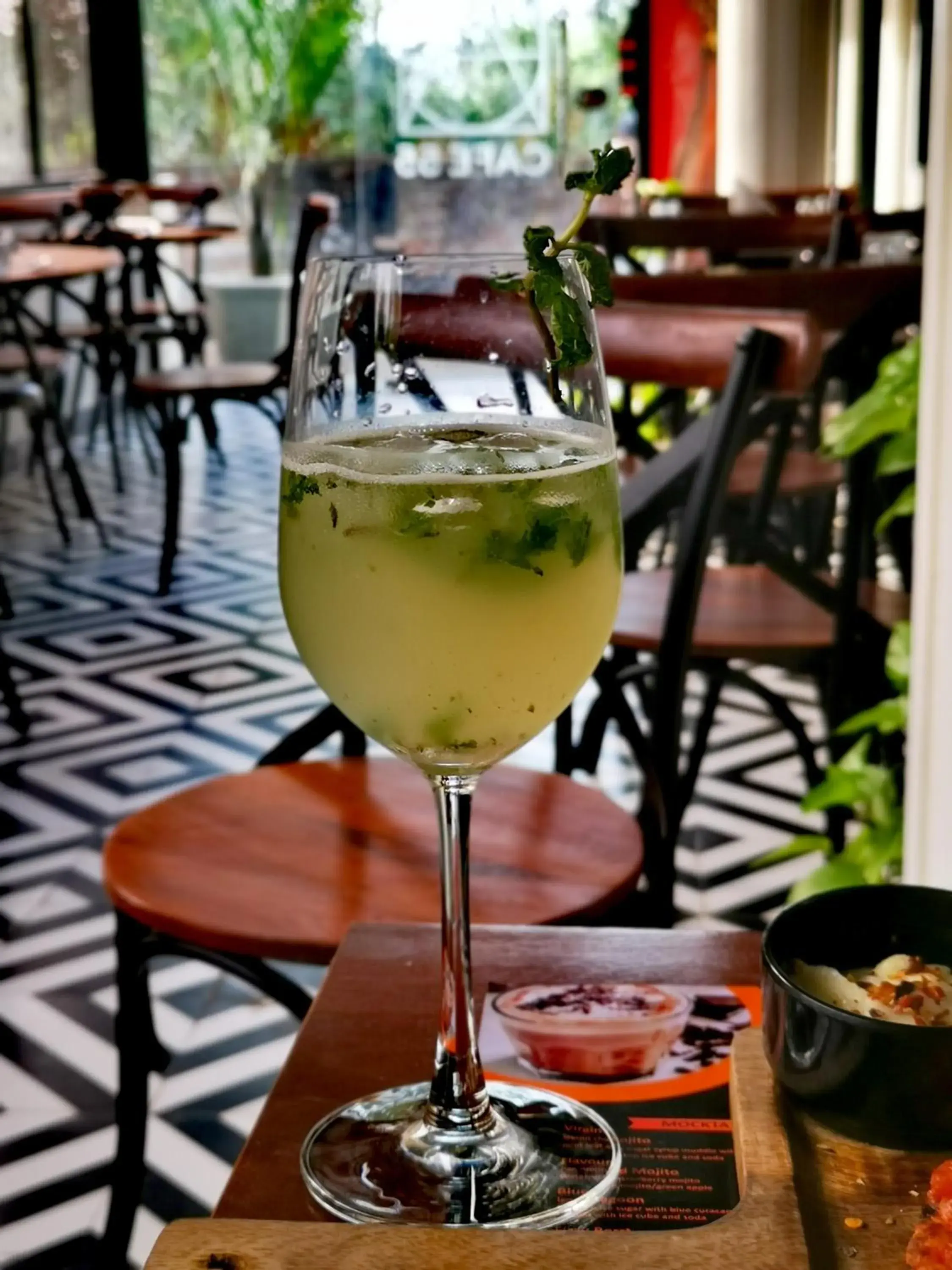 Restaurant/places to eat in HOTEL RIO BENARAS Restaurant/places to eat in HOTEL RIO BENARAS