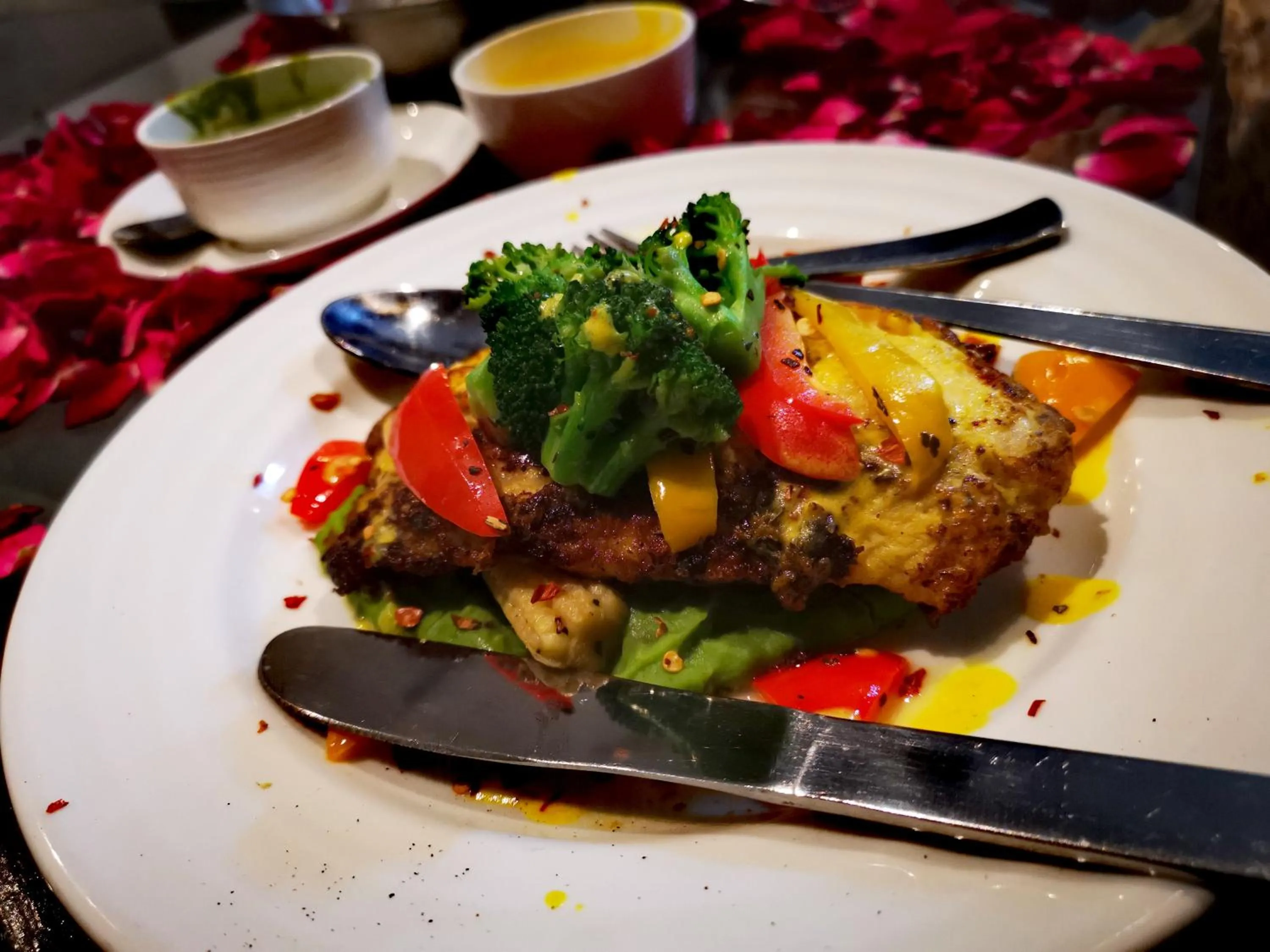 Food in HOTEL RIO BENARAS