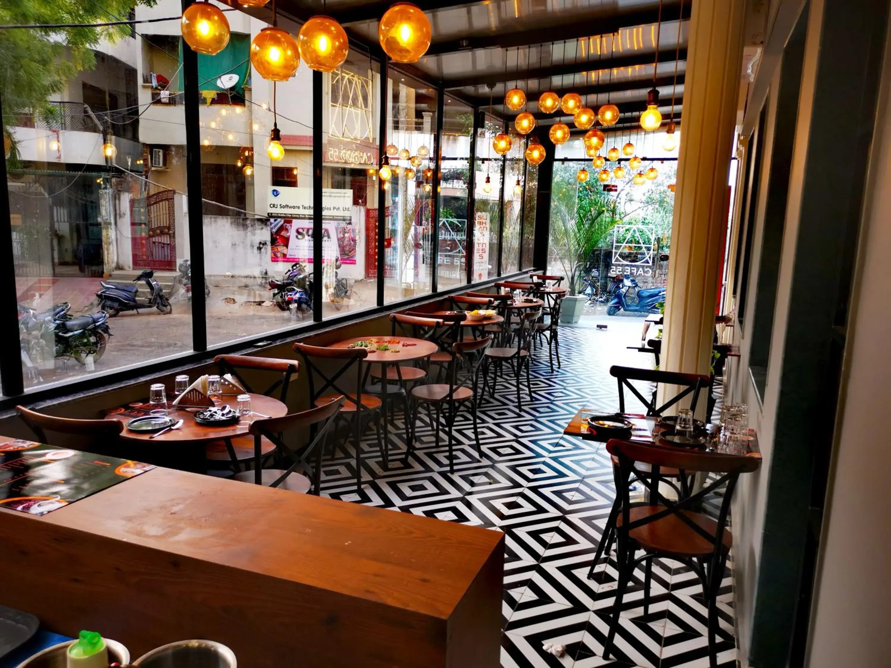 Restaurant/places to eat in HOTEL RIO BENARAS Restaurant/places to eat in HOTEL RIO BENARAS