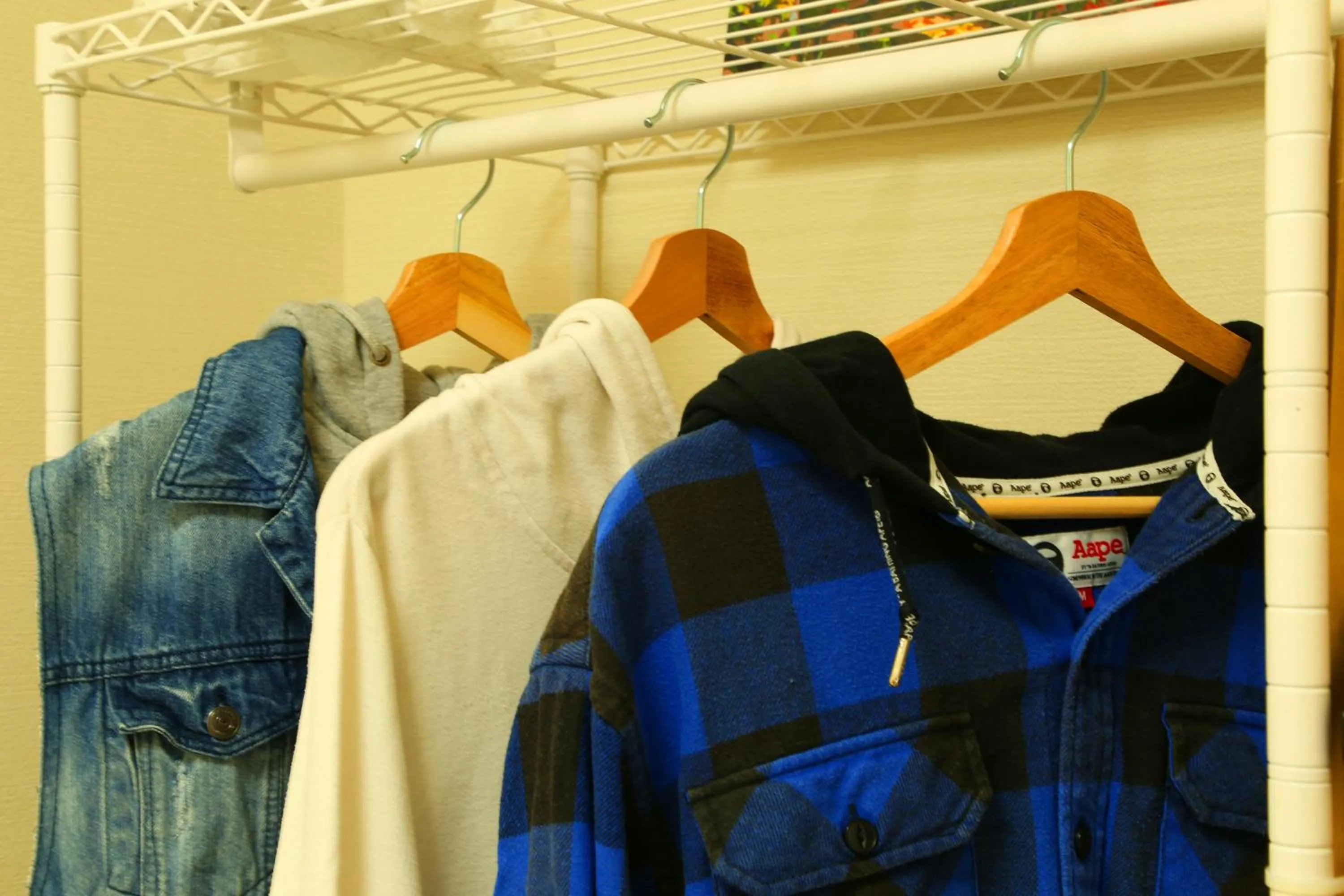 wardrobe in E JOY INN-West Shinjuku Branch