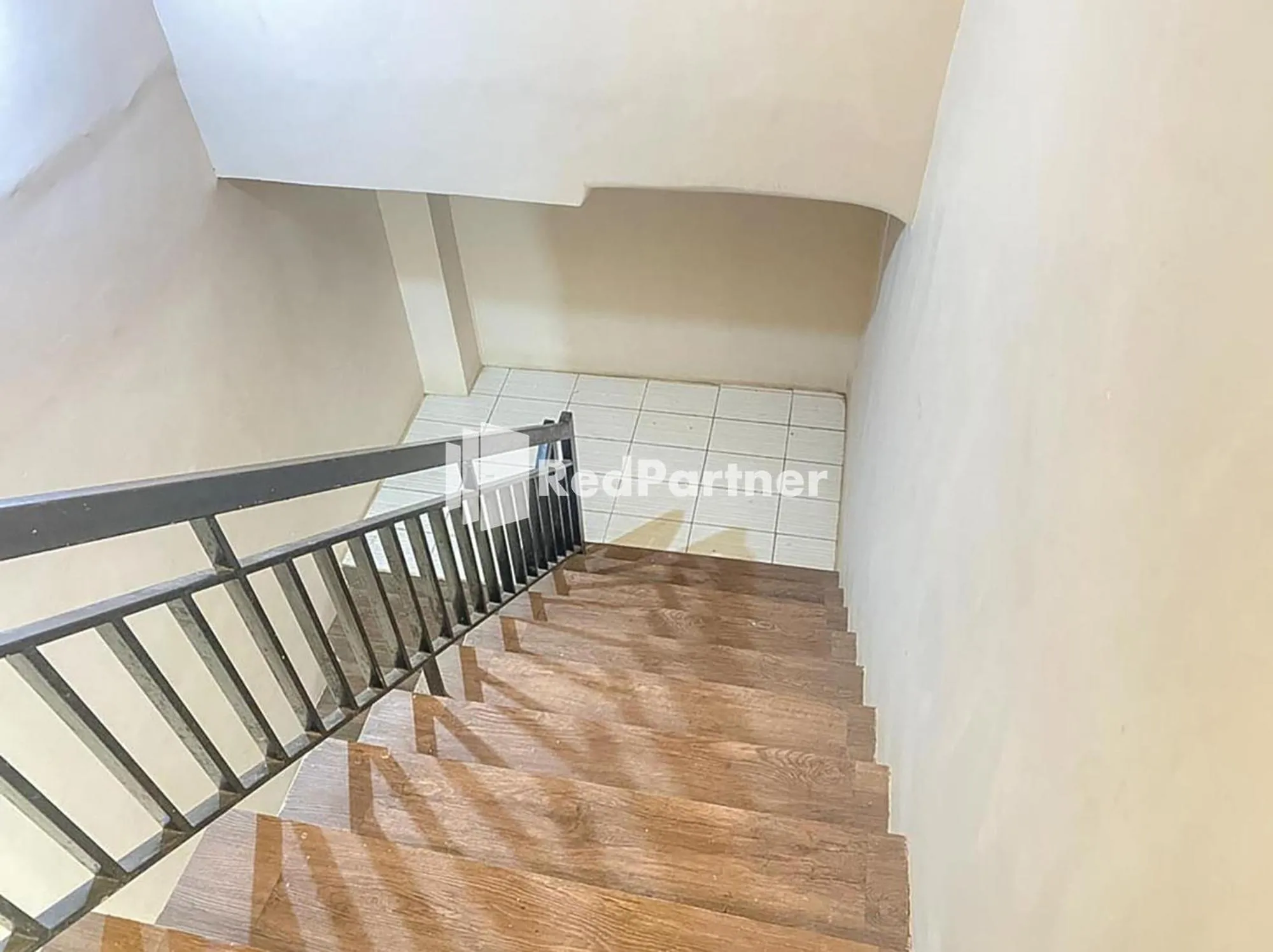 Property building in Homestay Tirtasari Pinrang City Center Mitra RedDoorz