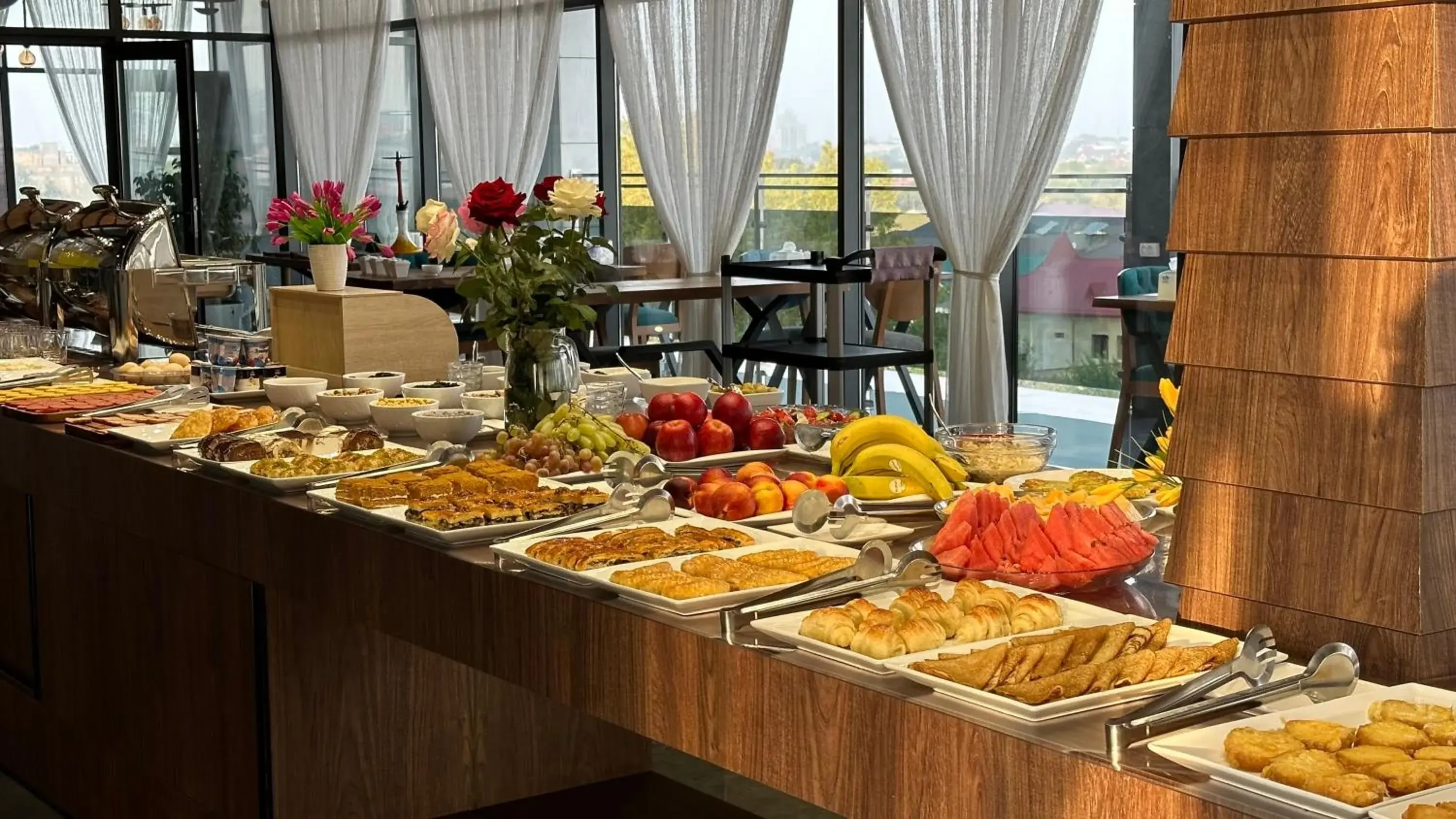Restaurant/places to eat in Rayyan Hotel & SPA Tashkent Restaurant/places to eat in Rayyan Hotel & SPA Tashkent