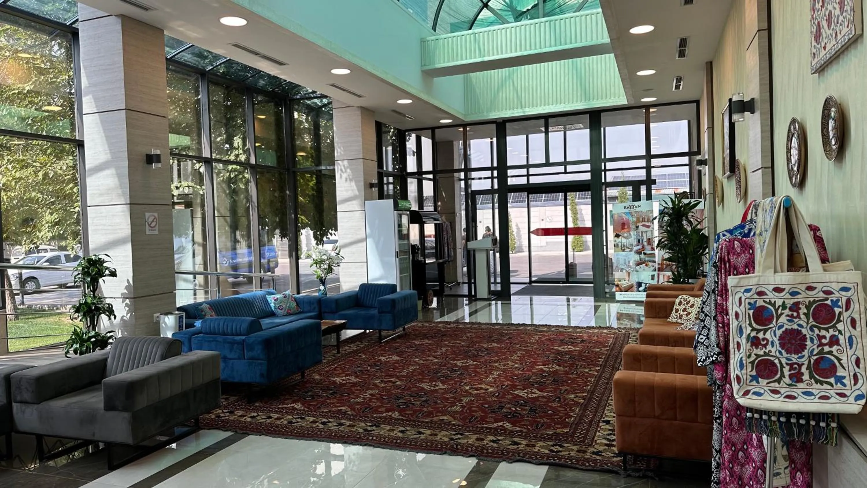 Lobby or reception in Rayyan Hotel & SPA Tashkent