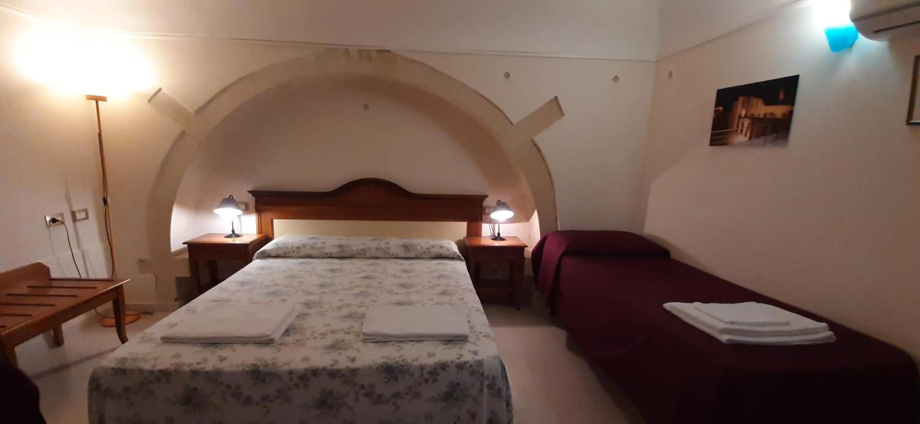 Bed in Hotel Casa Mia