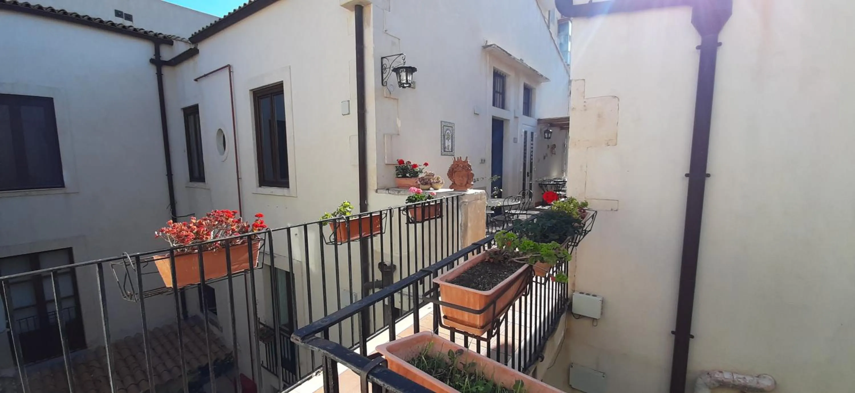 Property building in Hotel Casa Mia