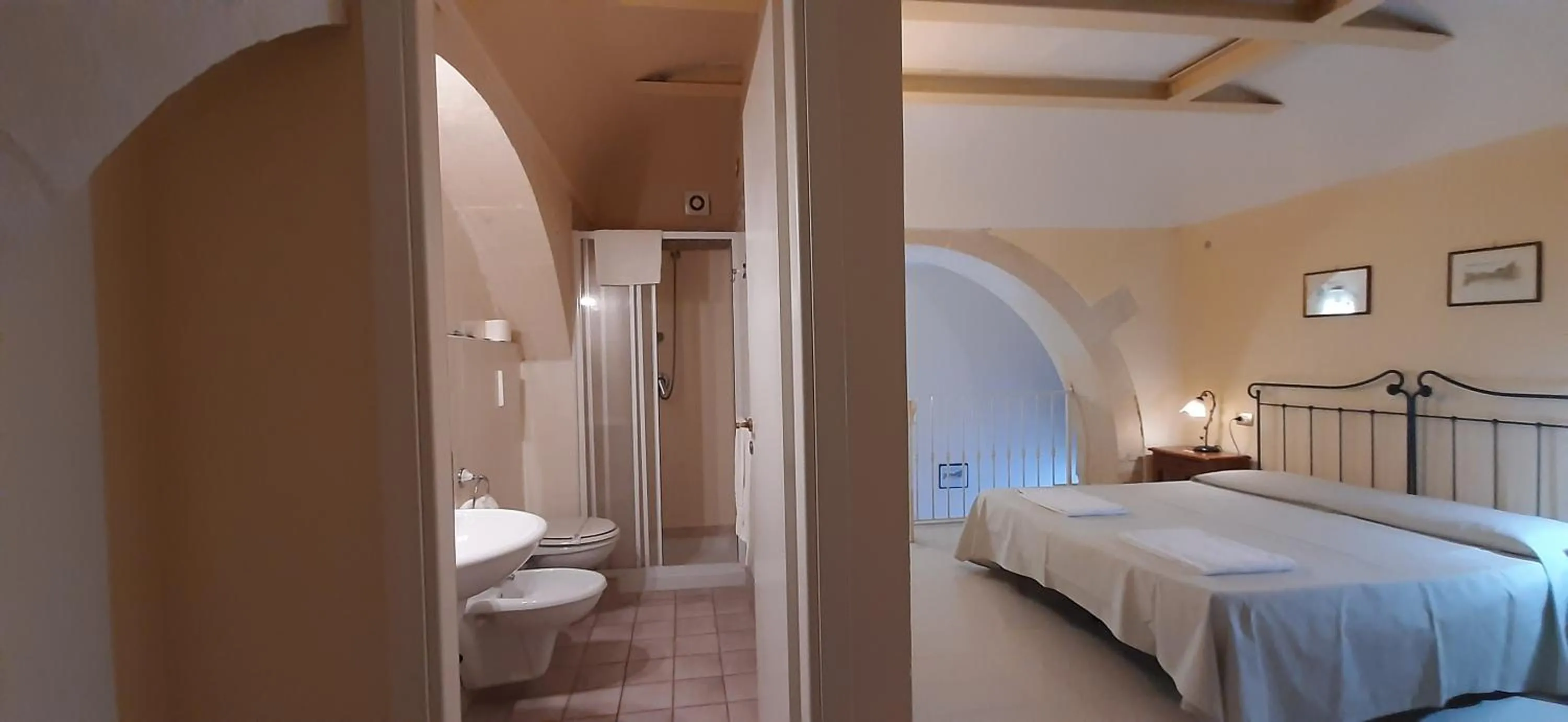 Bed in Hotel Casa Mia