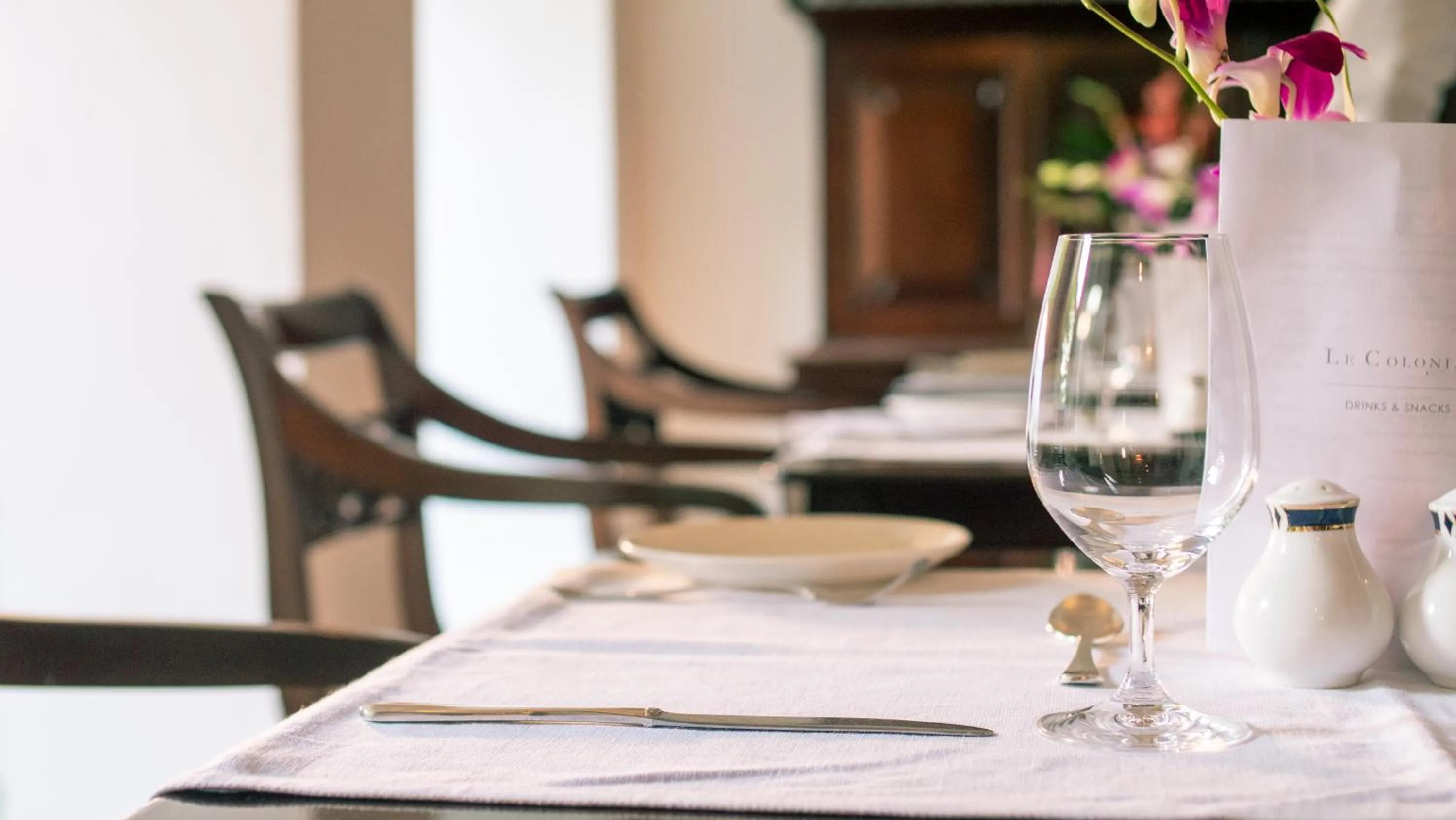 Restaurant/places to eat in Le Colonial 1506 - Exclusive Luxury Hideaway