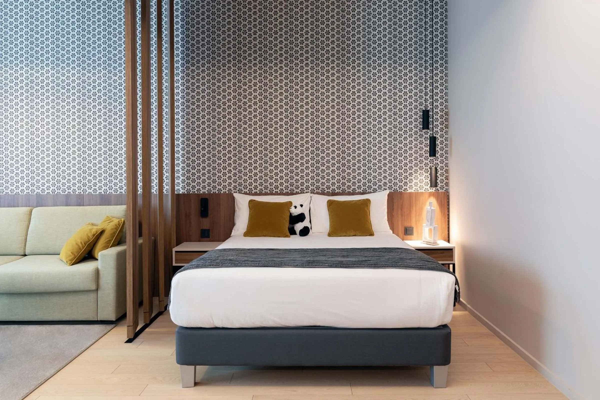 Bedroom, Bed in The Central Kirchberg - Smart ApartHotel