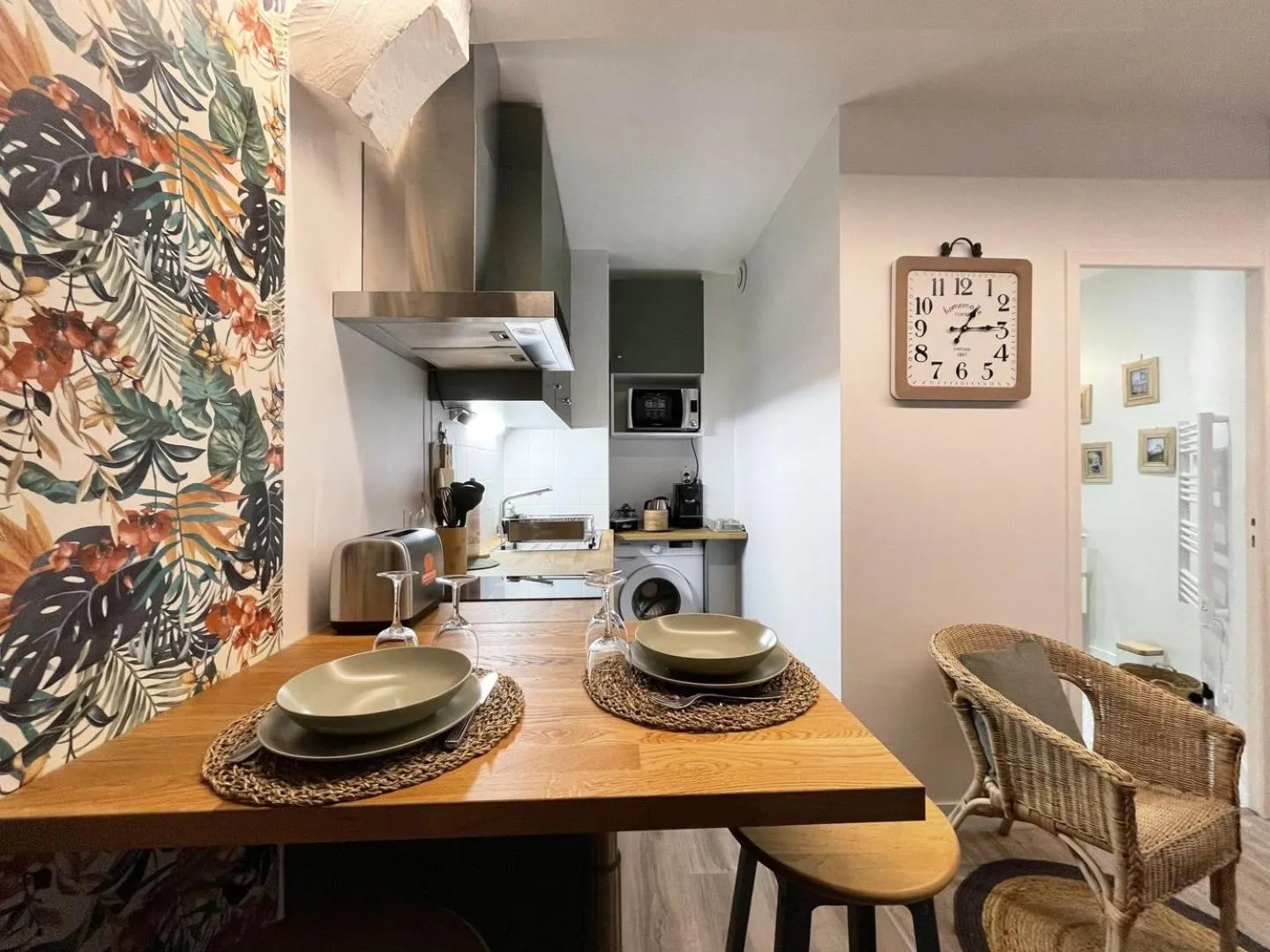 Le Floral - Parking - Self check in