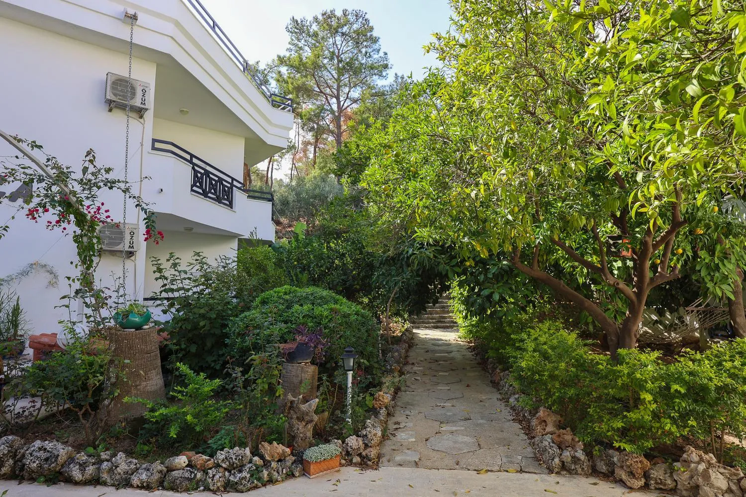 Garden in NATURELLA APART HOTEL