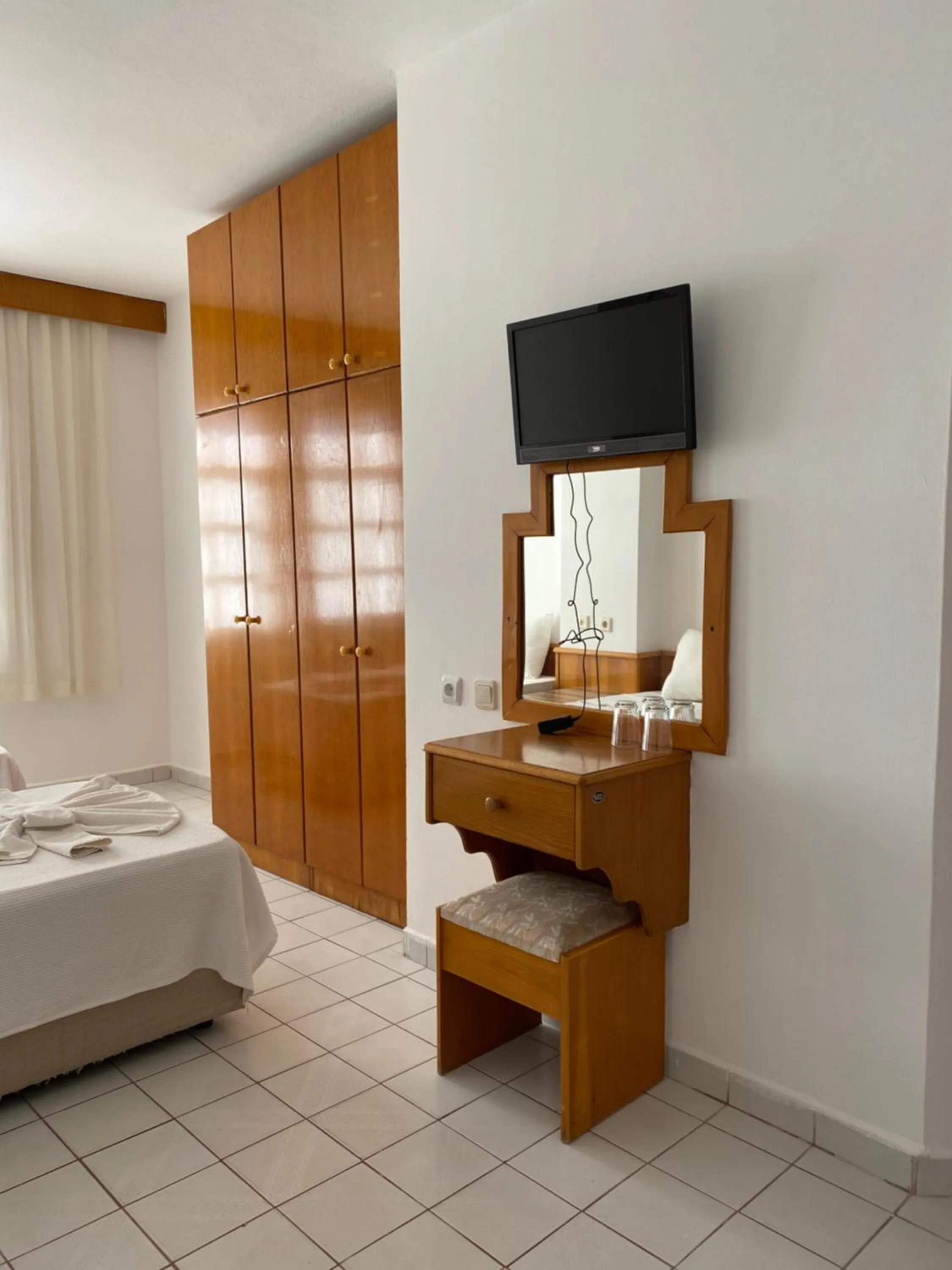 TV and multimedia in NATURELLA APART HOTEL