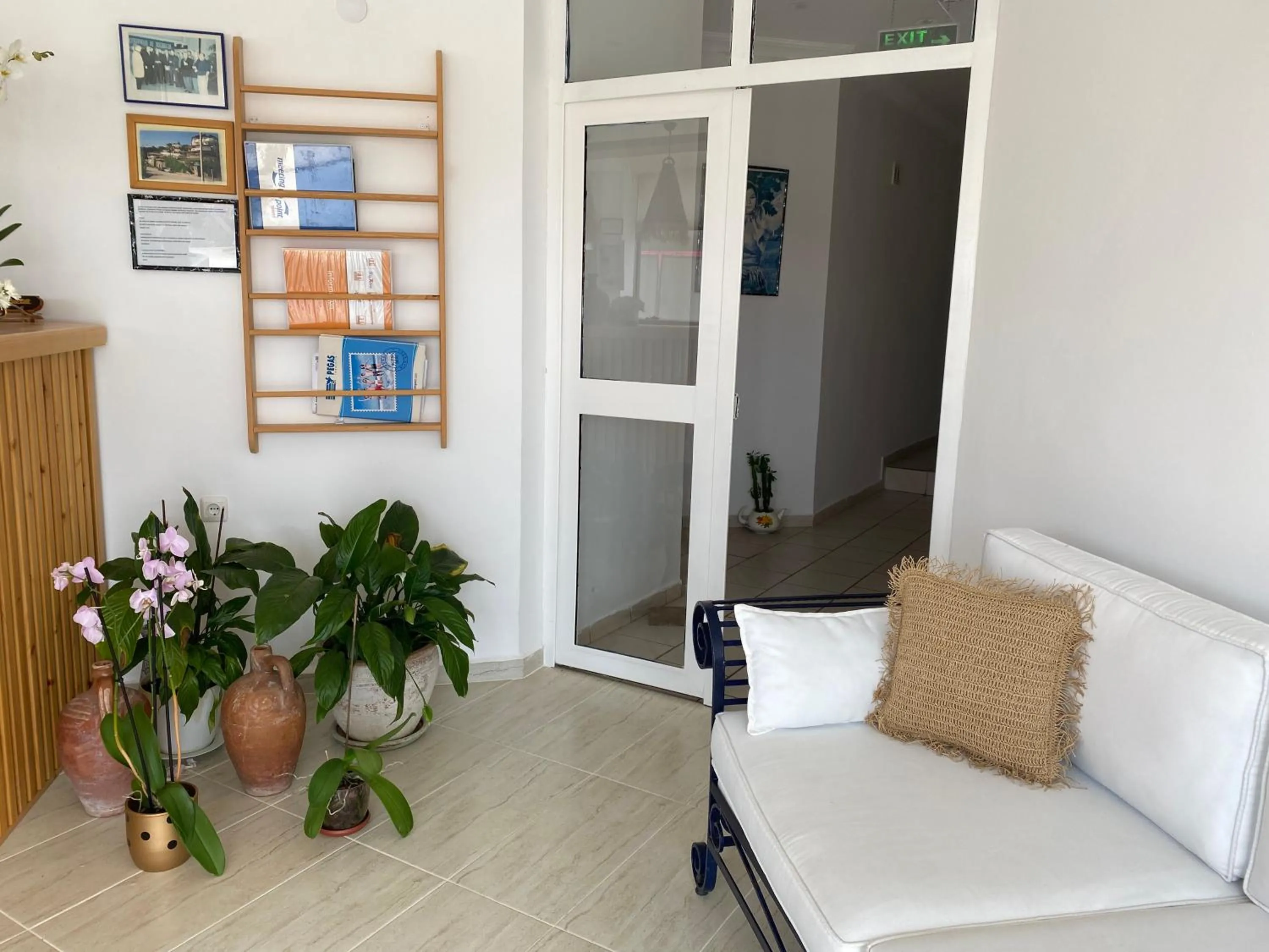 Lobby or reception in NATURELLA APART HOTEL