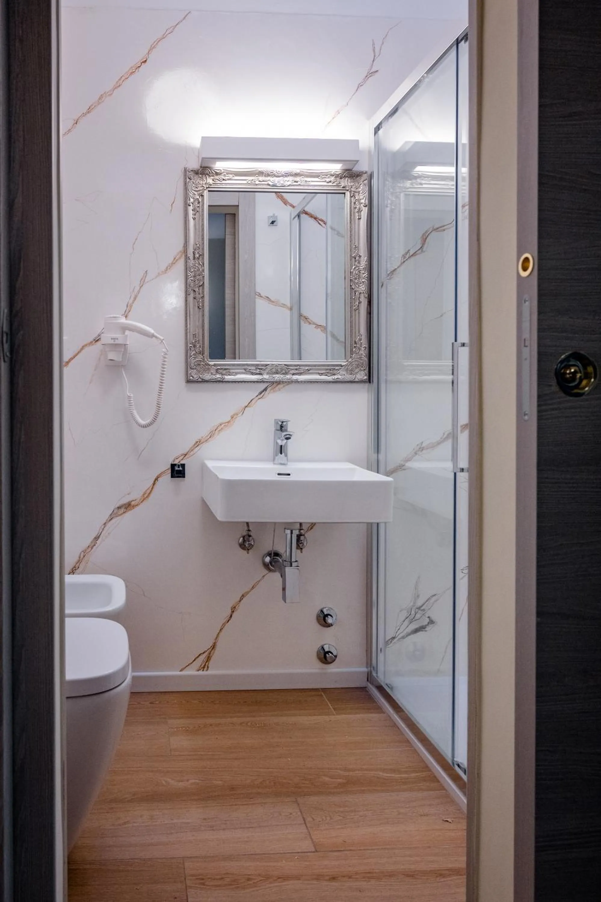 Bathroom in Hotel Centrale