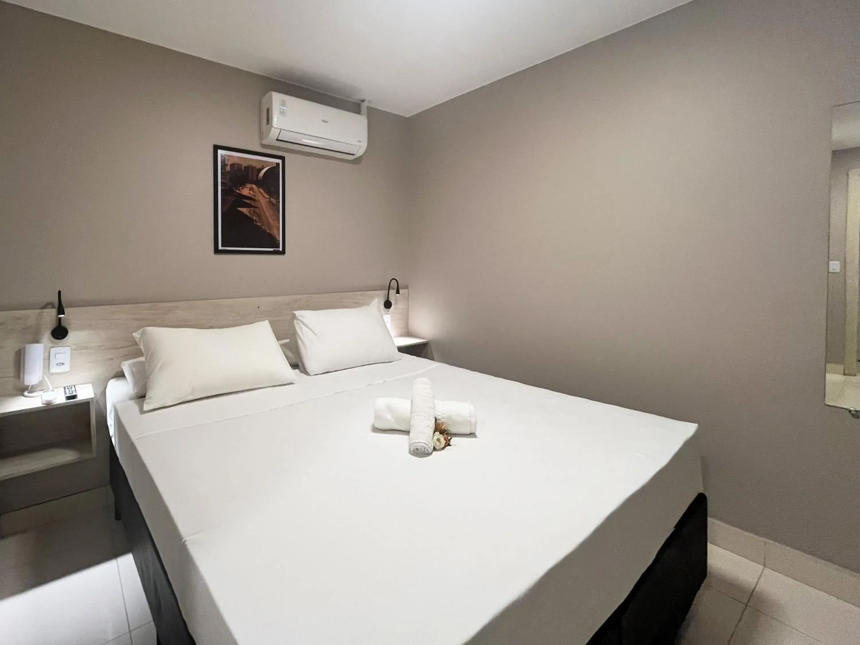 Small Double Room in Riviera Hotel by Bsb Inn Small Double Room in Riviera Hotel by Bsb Inn
