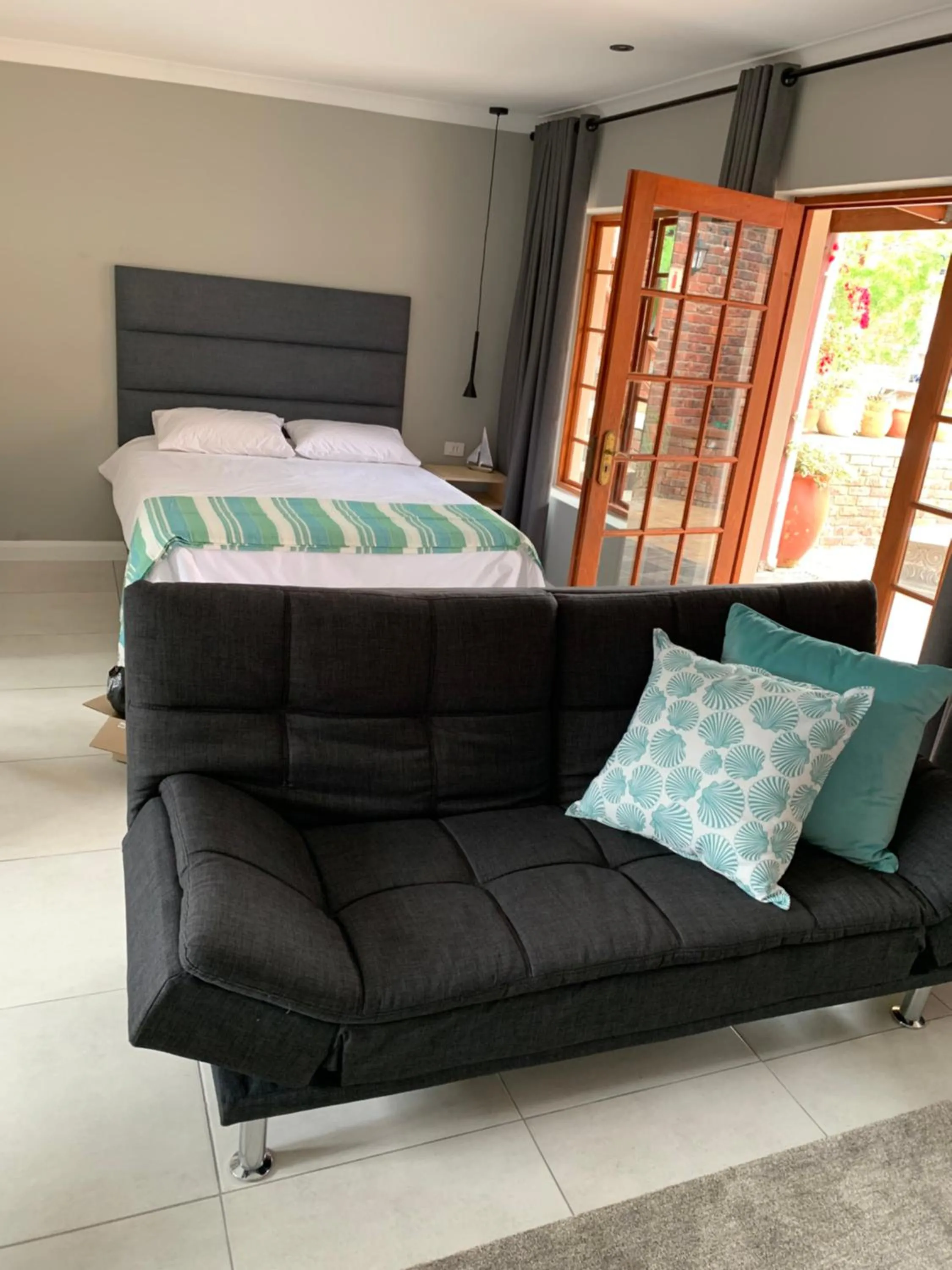 Bed in Green Pastures Guesthouse