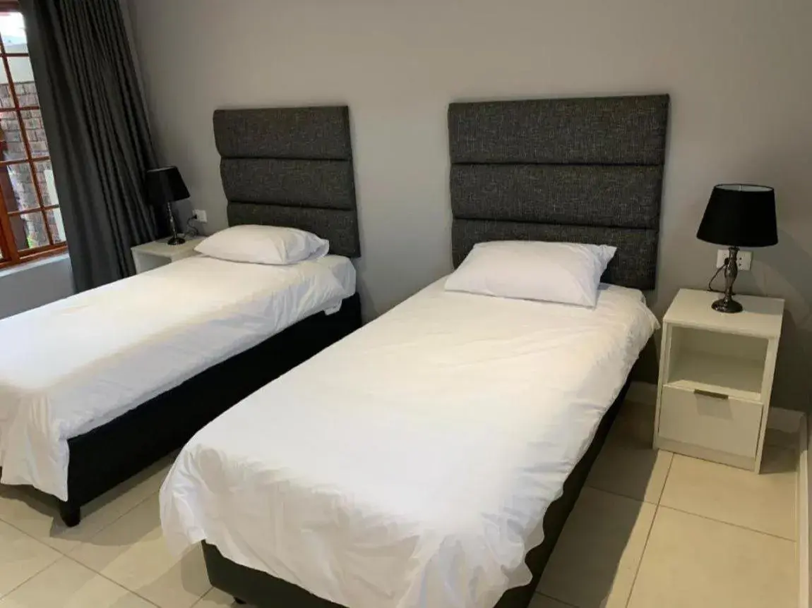 Twin Room in Green Pastures Guesthouse Twin Room in Green Pastures Guesthouse