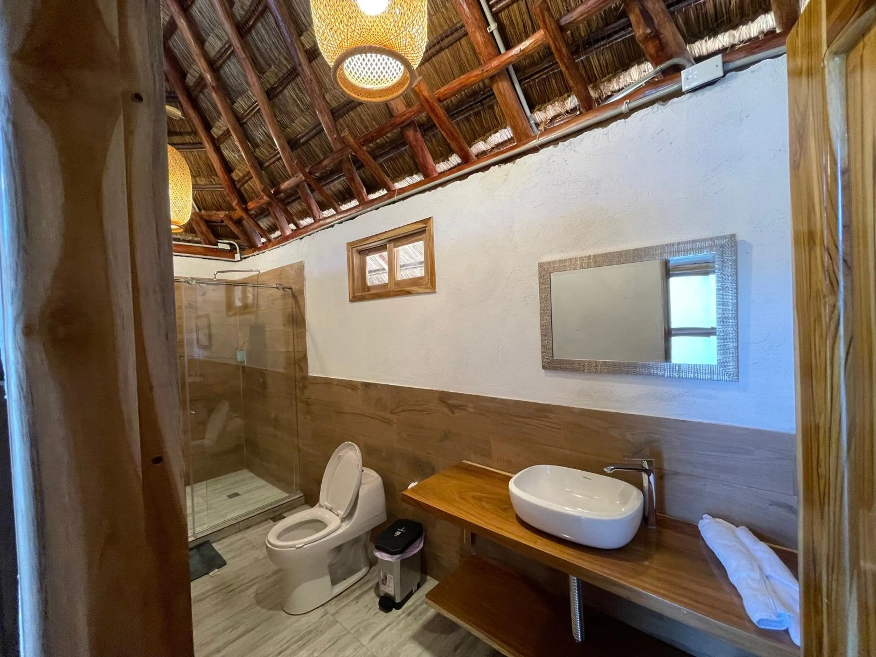 Bathroom in Hotel MadreSierra Parque Tayrona