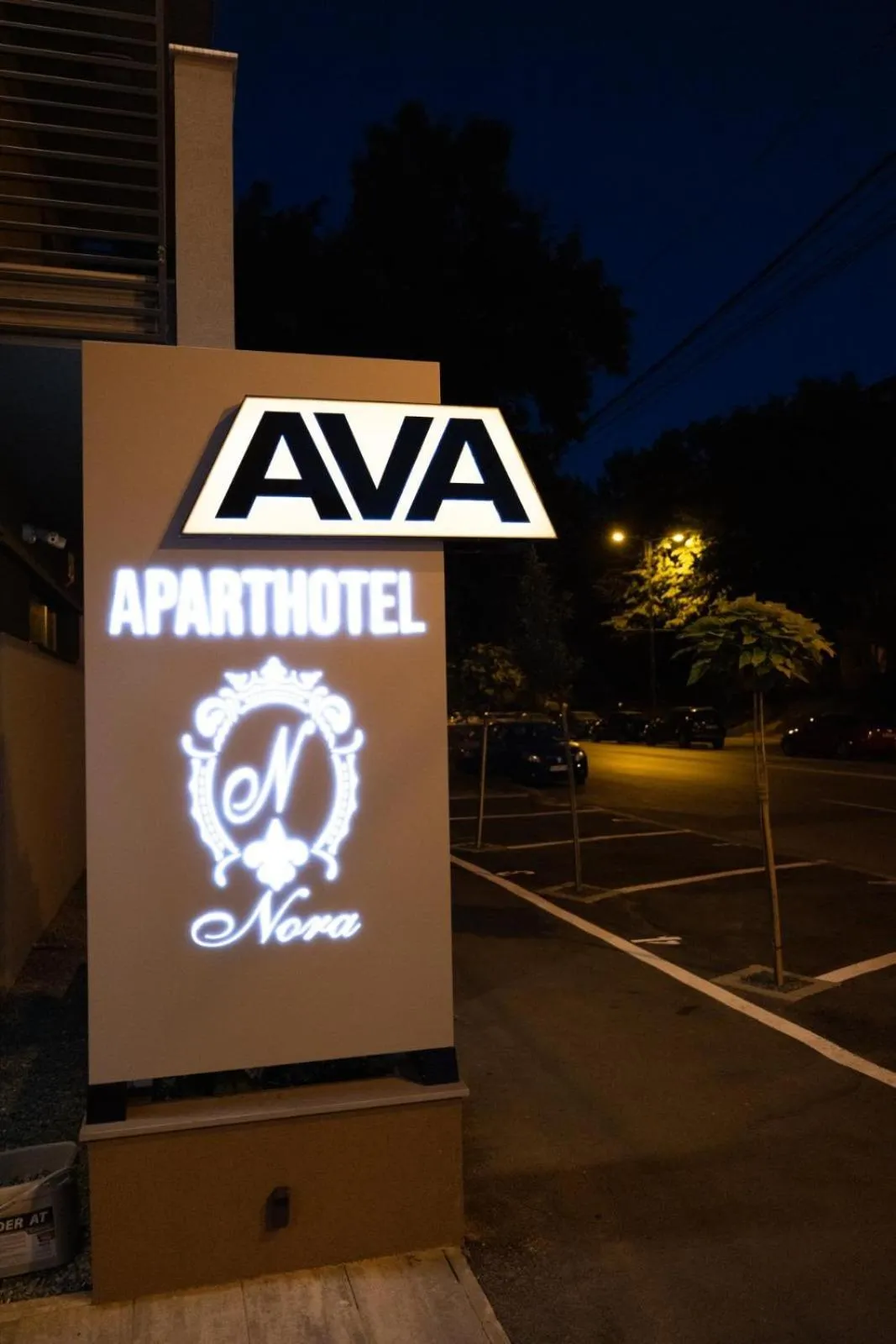 Ava Apart By Nora