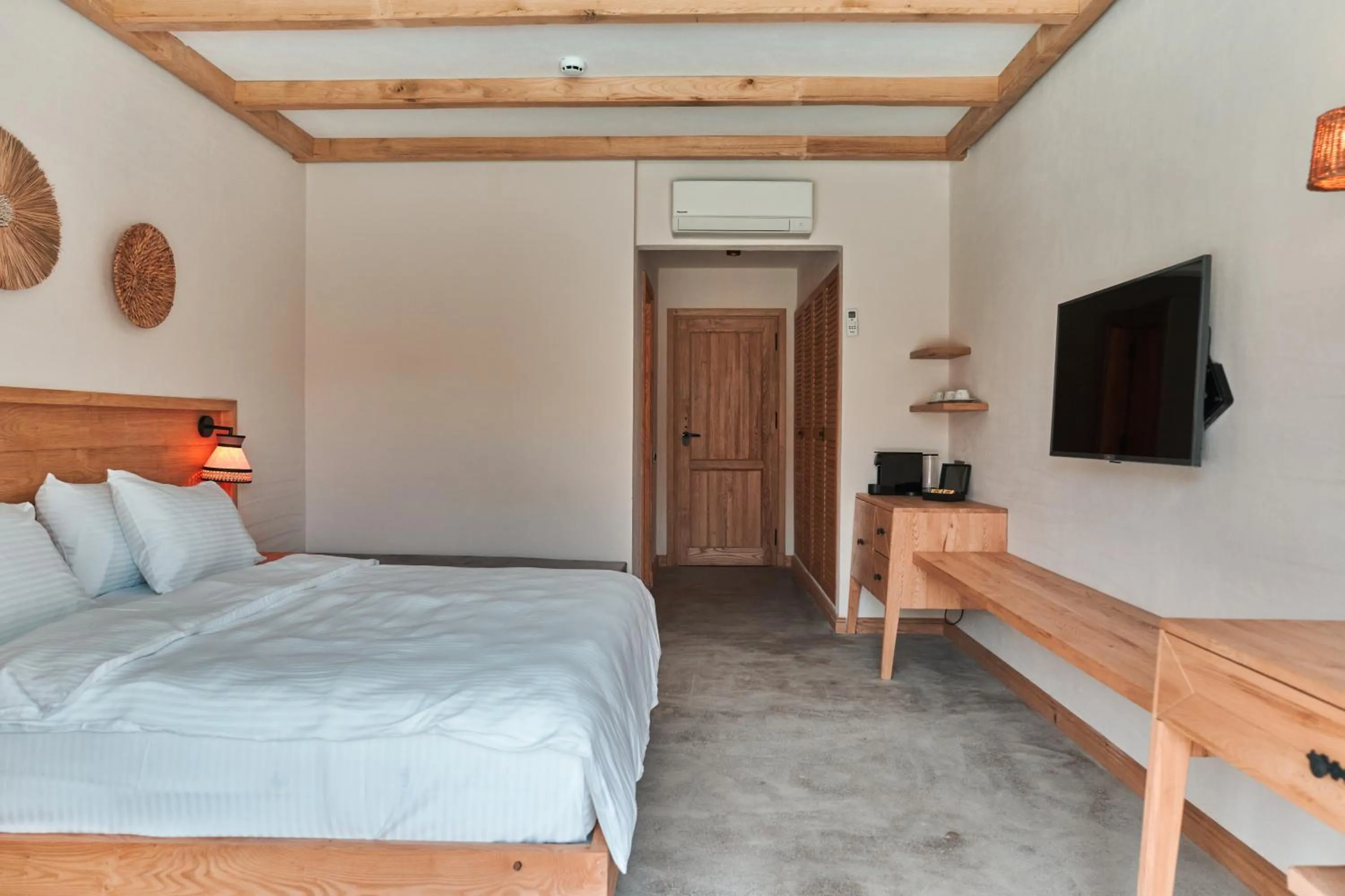 Photo of the whole room, Bed in The Pearl Ölüdeniz