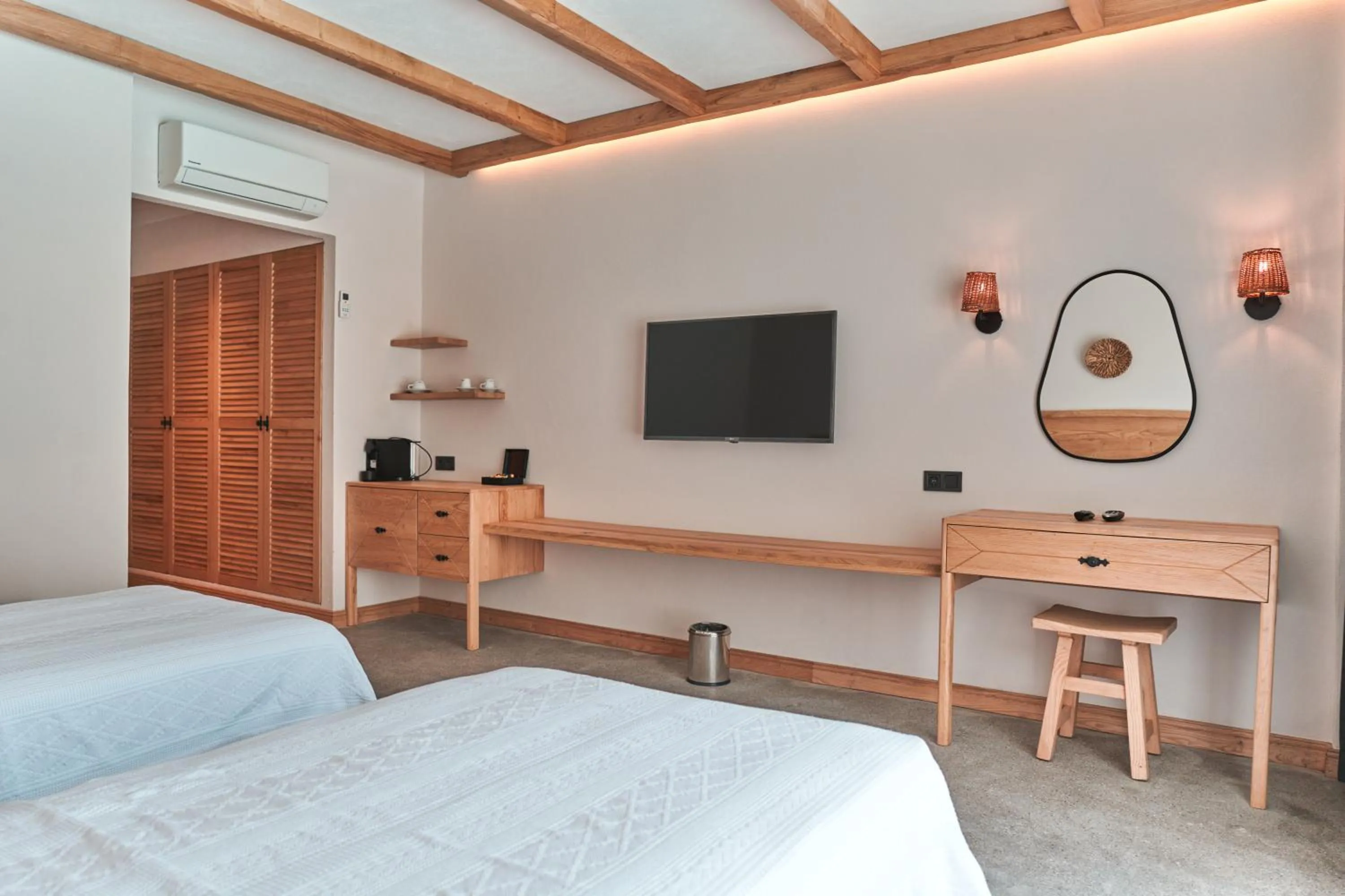 TV and multimedia, Bed in The Pearl Ölüdeniz