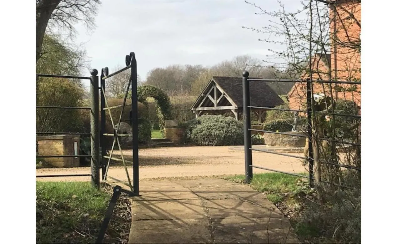 Property building in Wethele Manor