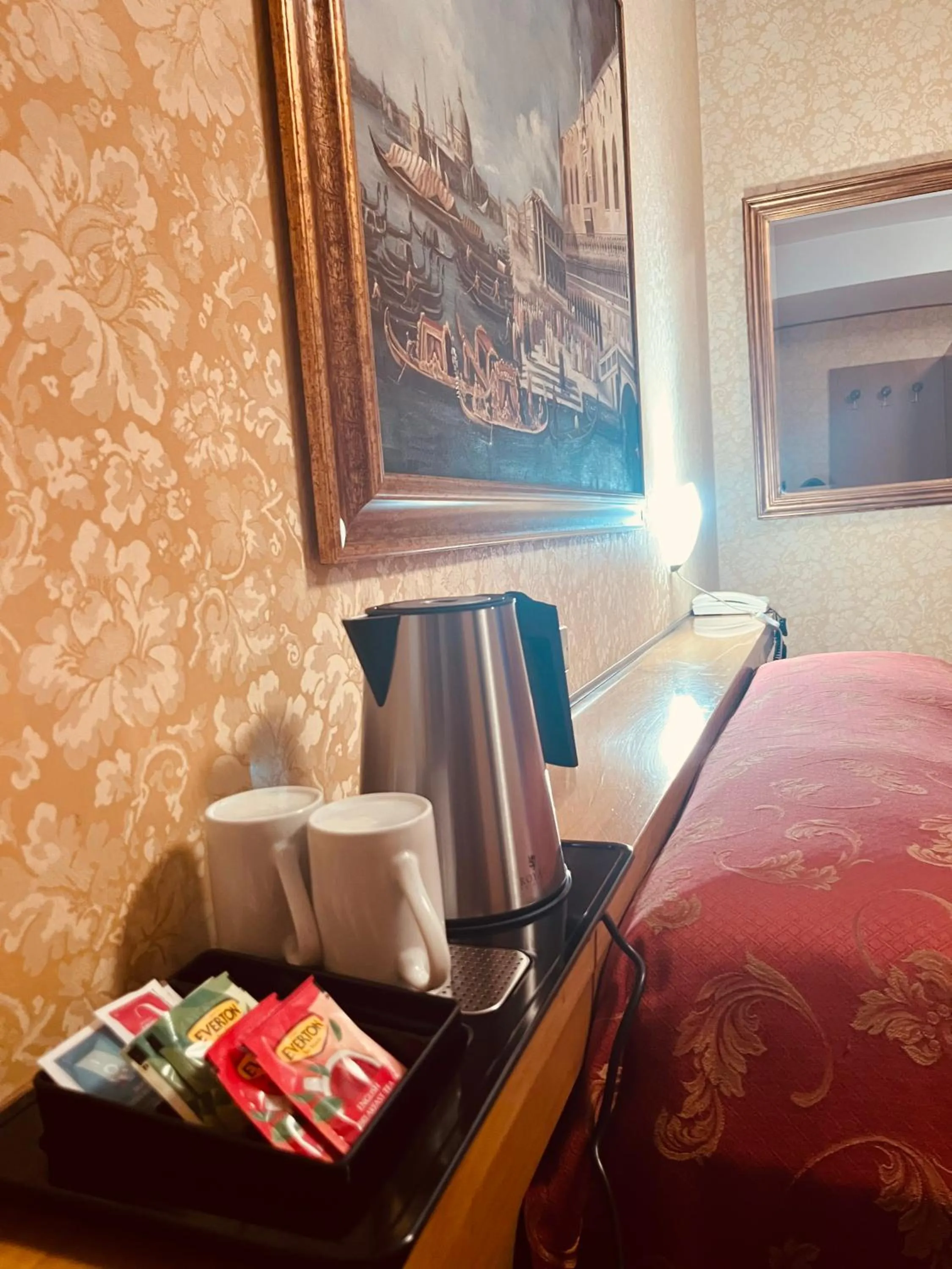 Bed in Hotel Al Sole