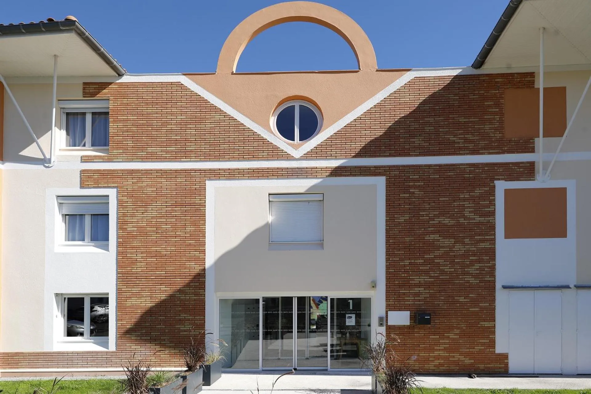 Sweetly Isatis Mérignac