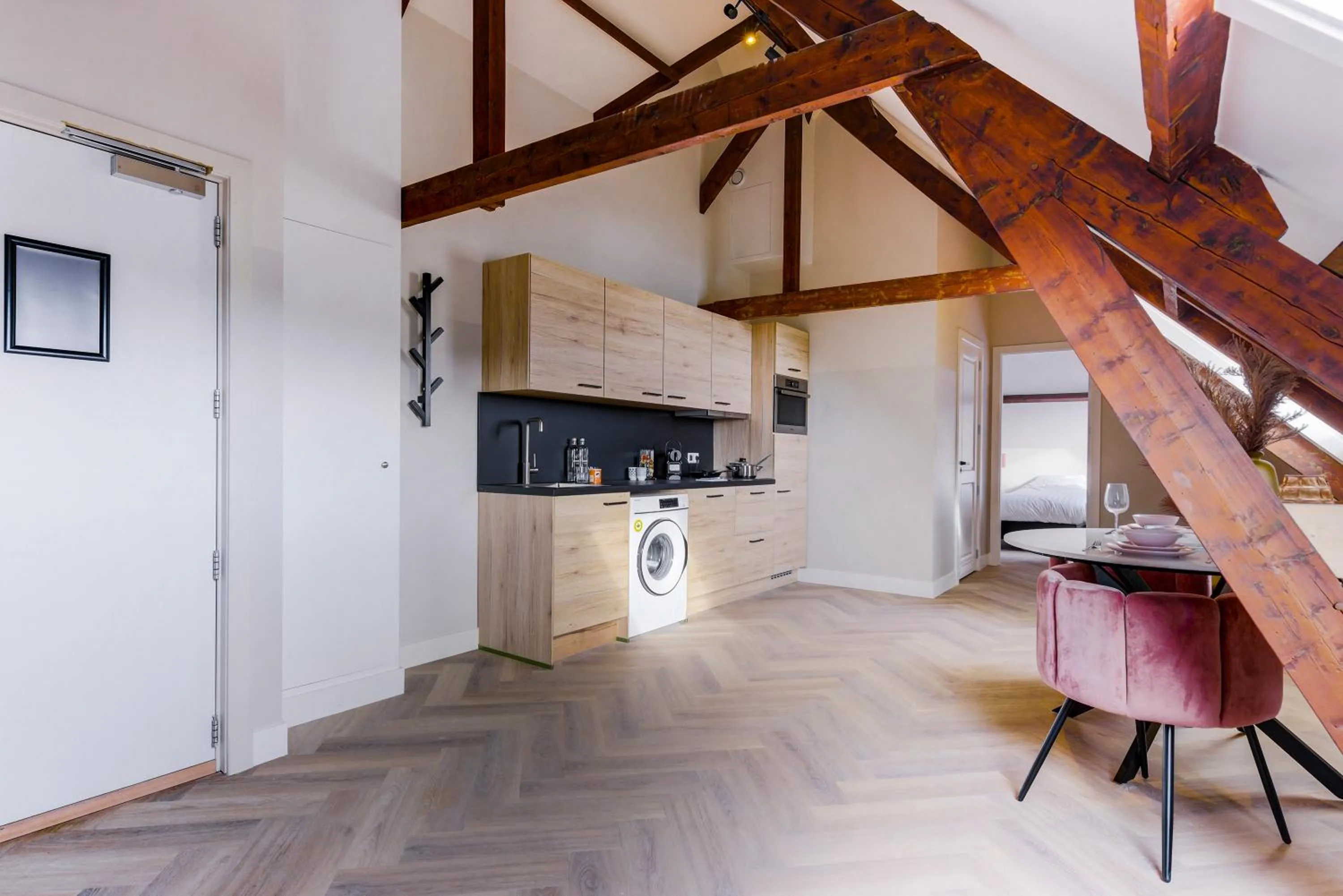 Kitchen or kitchenette in Novallure Short Stay Apartments